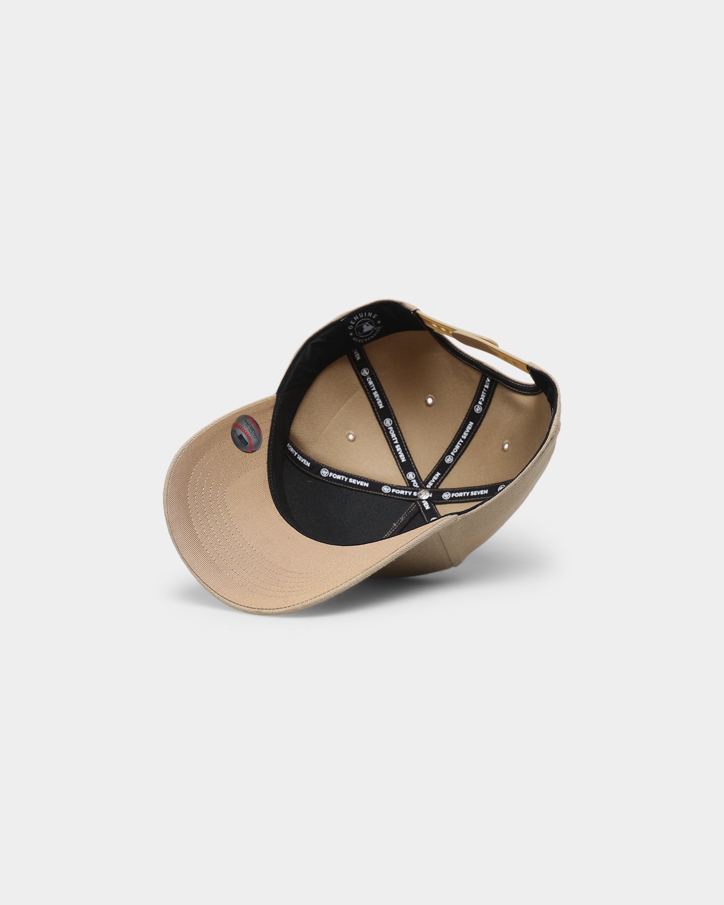 New York Yankees 'Khaki Team' MVP DT Snapback Hat - 47 Brand Official MLB Baseball Cap for Men & Women - Perfect for Games, Sports & Streetwear Fashion
