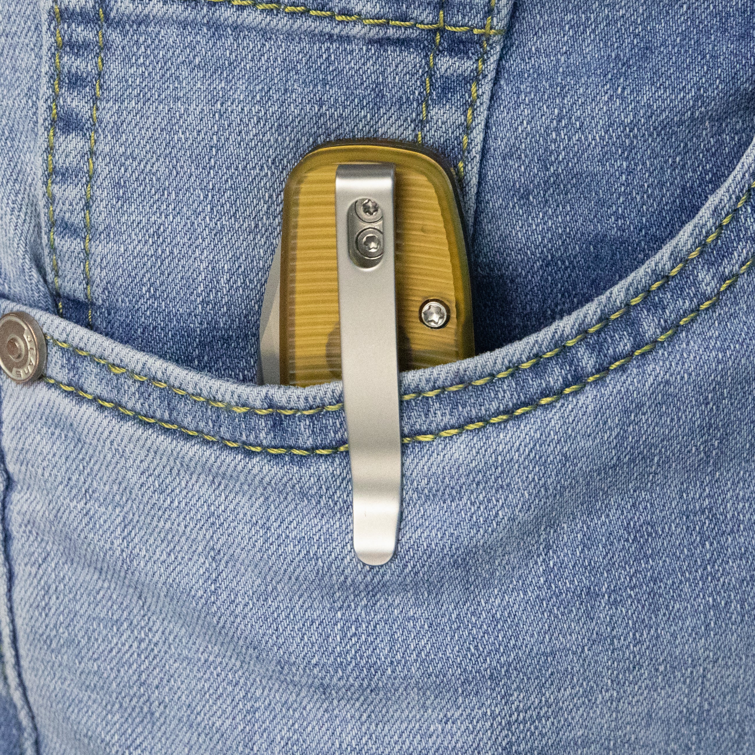Bluff Axis Lock EDC Folding Knife - Ultem Handle, 3.19