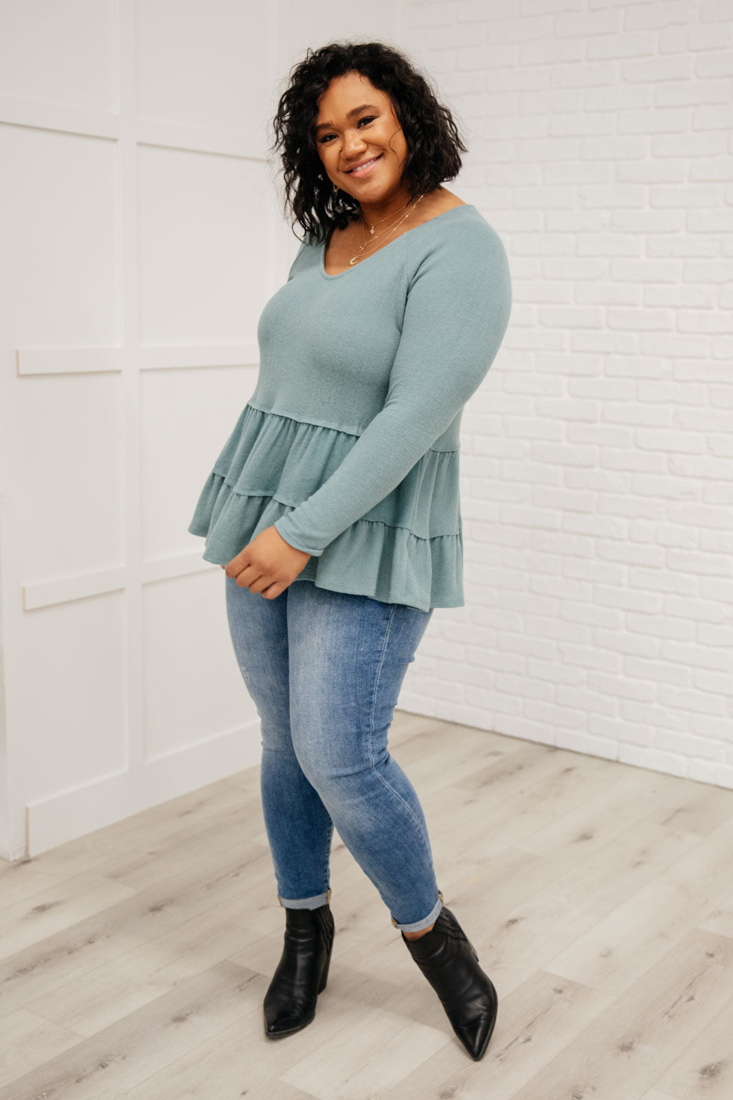 Stylish Women's Tiered Blouse - Flowy Layered Tunic Top for Casual & Office Wear | Perfect for Summer Outfits & Everyday Fashion
