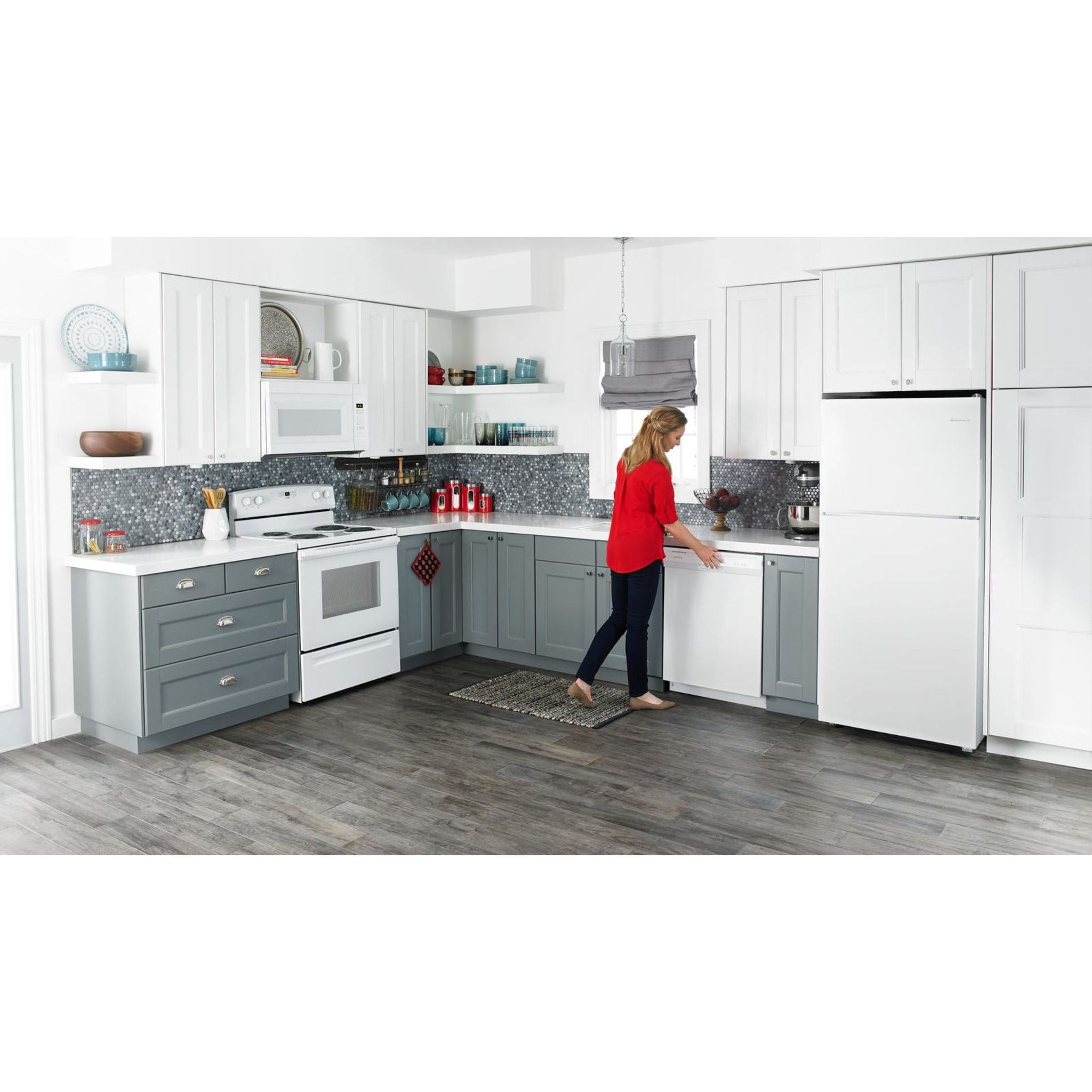 Amana 18.3 Cu. Ft. Top Freezer Refrigerator (ART318FFDW) - Energy Star Certified, White - Perfect for Kitchens, Apartments & Small Spaces