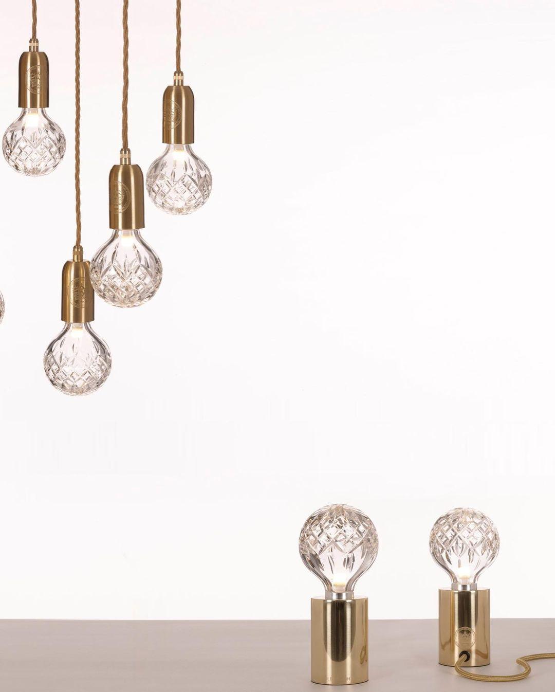 Elegant Crystal Bulb Table Lamp - Modern Home & Office Decor for Living Room, Bedroom, or Study - Perfect for Ambient Lighting & Stylish Interior Design
