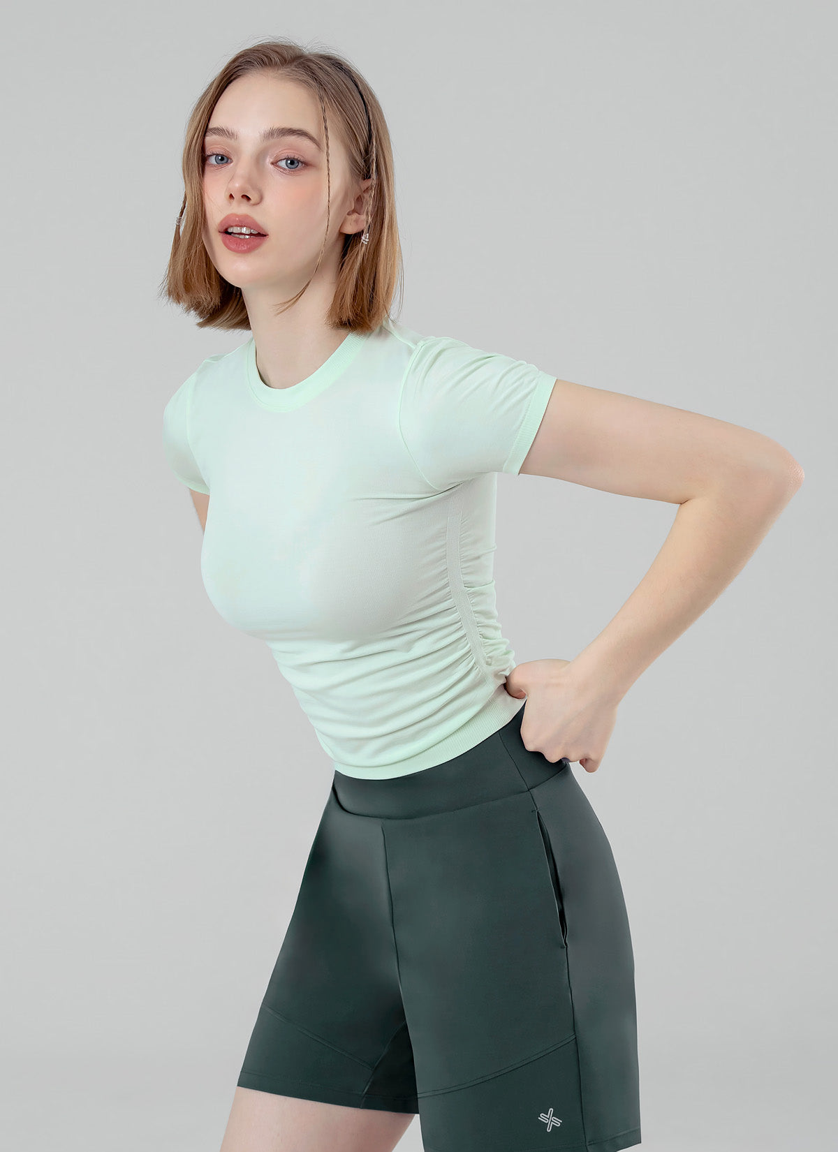 Zero Slick Seamless Side Shirring Short Sleeve T-Shirt for Women - Perfect for Yoga, Gym & Casual Wear