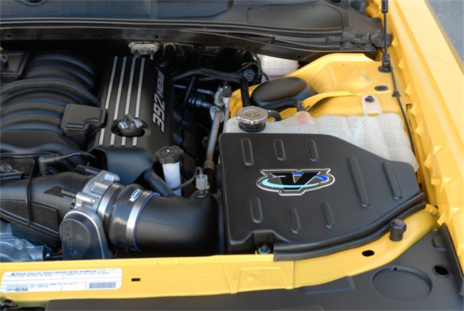 Volant 16864 High-Performance Cold Air Intake System for Trucks & SUVs - Improve Engine Power & Fuel Efficiency - Perfect for Off-Roading & Daily Commuting