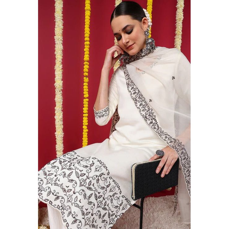 Off White Silk Blend Kurta Set for Holi & Festivals | Traditional Indian Ethnic Wear for Men | Perfect for Weddings, Diwali & Cultural Celebrations