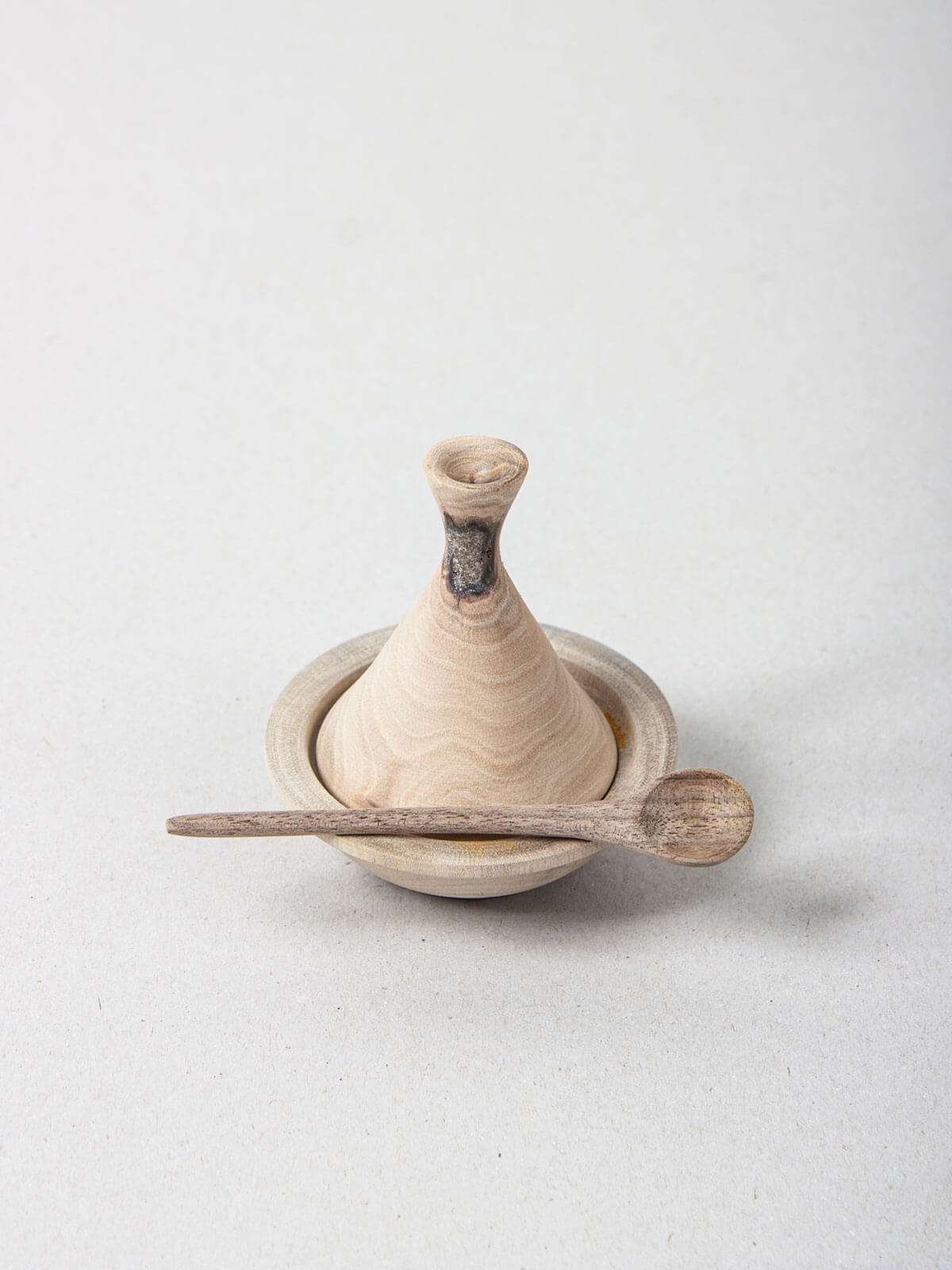 Premium Walnut Wood Tagine Pot for Moroccan Cooking – Authentic Spice Infusion & Slow Cooking – Perfect for Stews, Curries & Traditional Moroccan Dishes