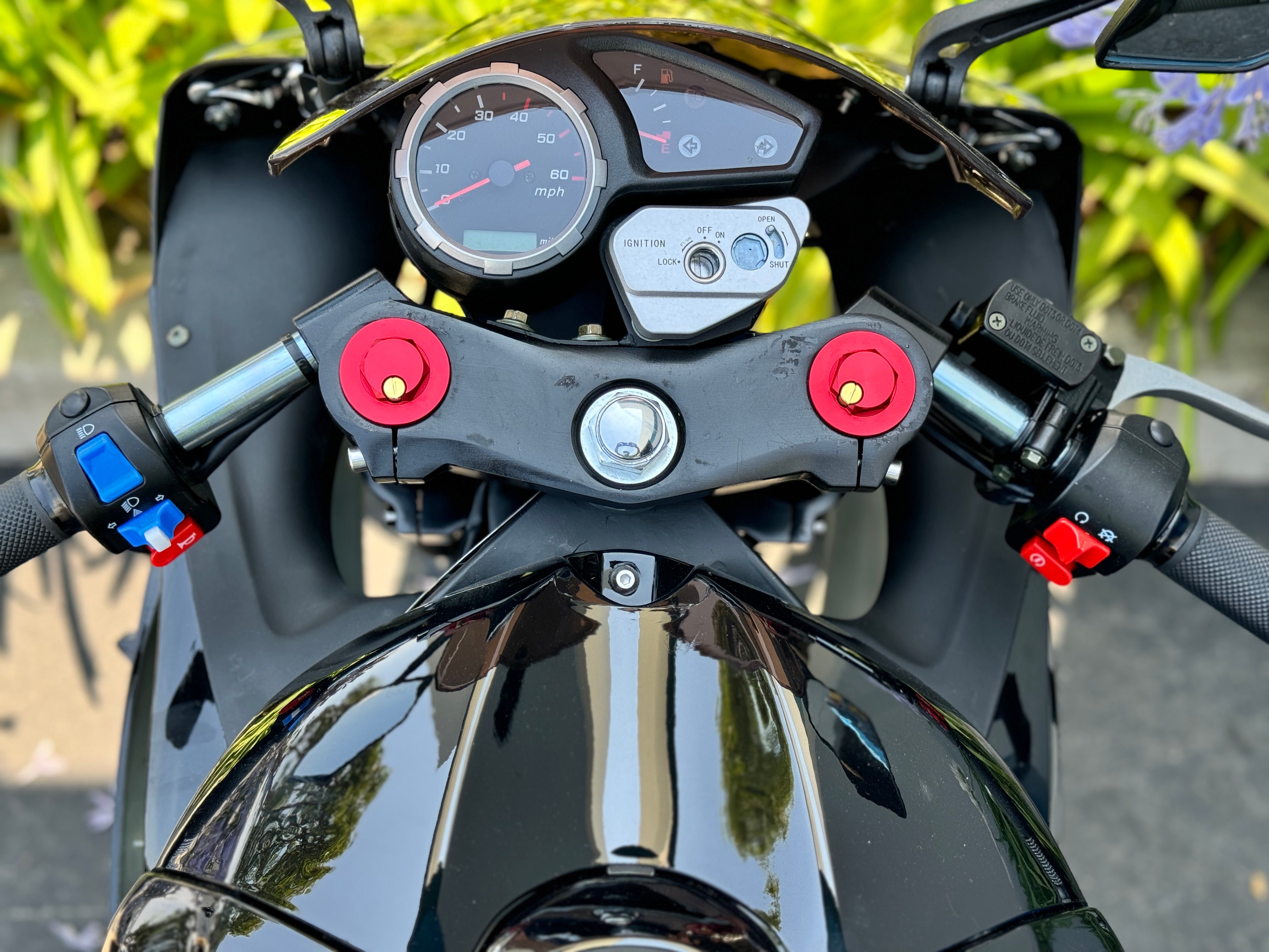 Venom X18 50cc Automatic Motorcycle - Gas Powered Scooter for Adults & Teens - Perfect for Commuting, Campus & Urban Riding