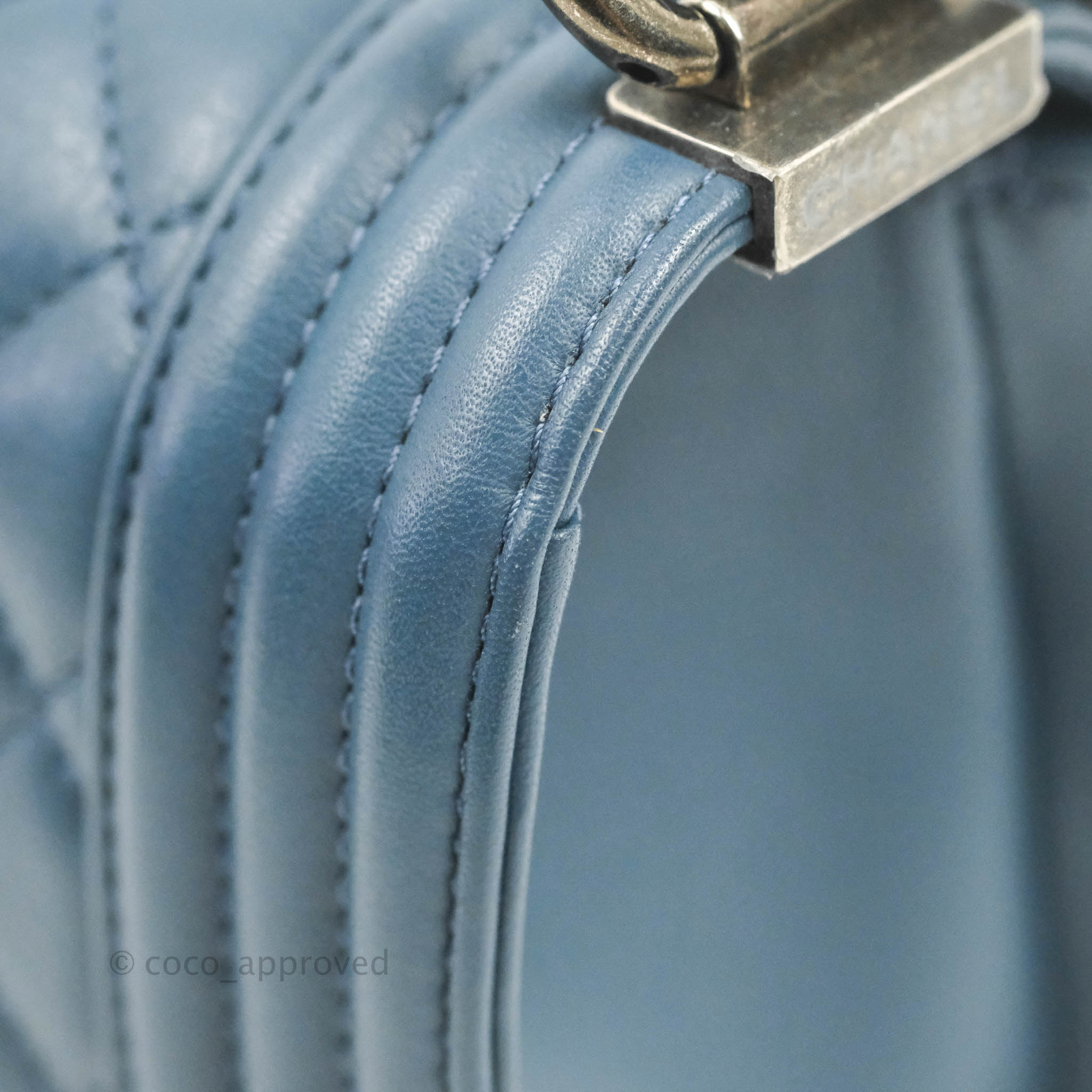 Chanel Boy Small Navy Blue Calfskin Leather Bag with Ruthenium Hardware - Perfect for Evening Events & Luxury Fashion Accessories