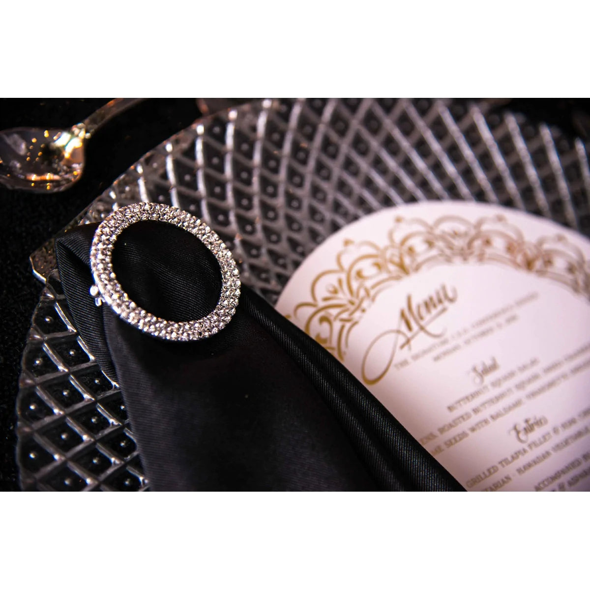Premium 20x20 Inch Black Polyester Napkins - Soft, Durable & Wrinkle-Resistant for Restaurants, Weddings & Everyday Dining