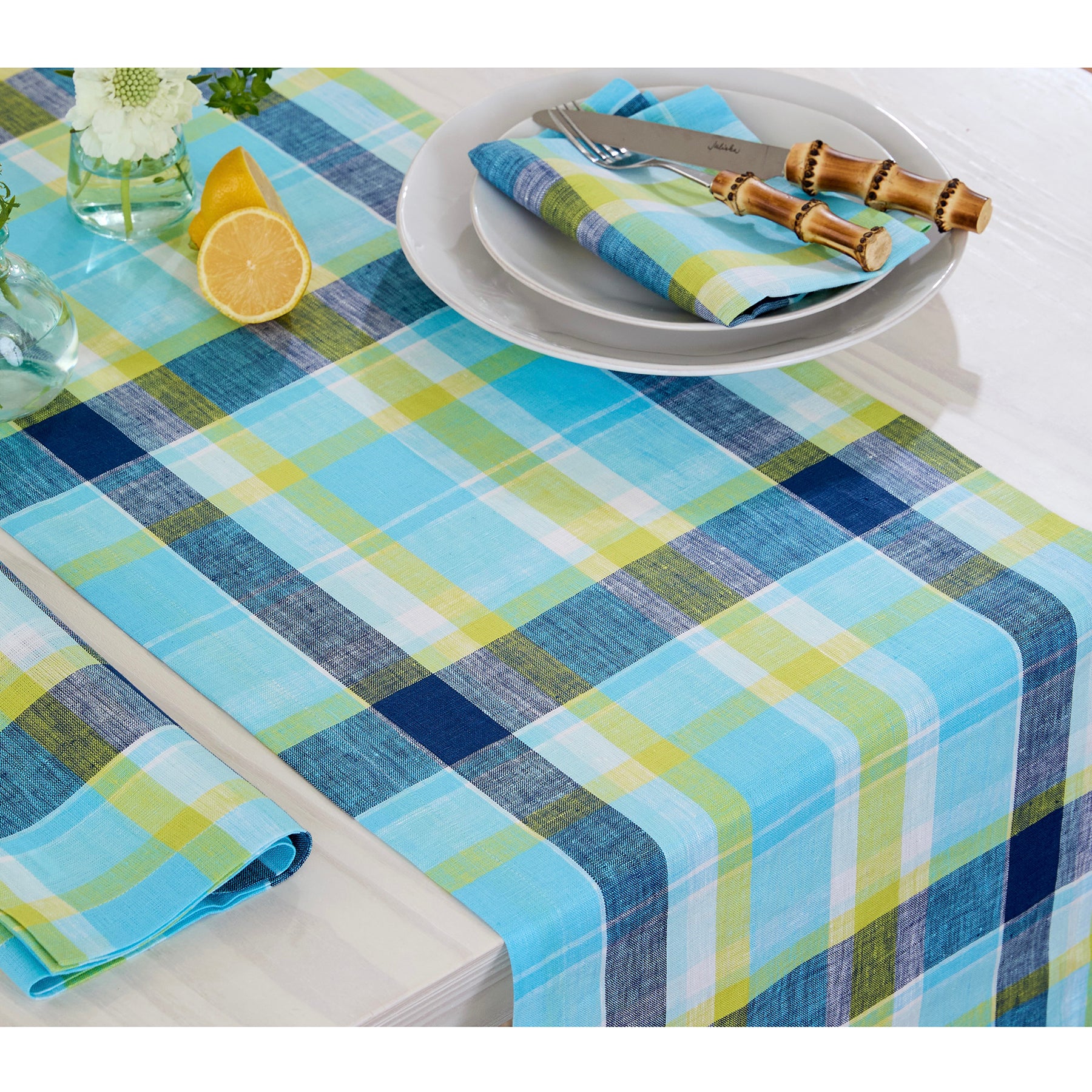 Stylish Summer Madras Plaid Table Runner - Cotton Fabric Dining Table Decor for Parties, Weddings & Home Decor