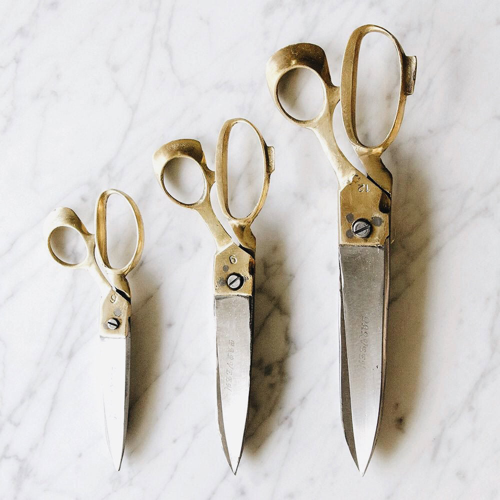Professional Tailor's Shears - Handcrafted Dressmaking Scissors for Sewing, Fabric Cutting & Quilting | Perfect for Tailors, Seamstresses & DIY Craft Projects