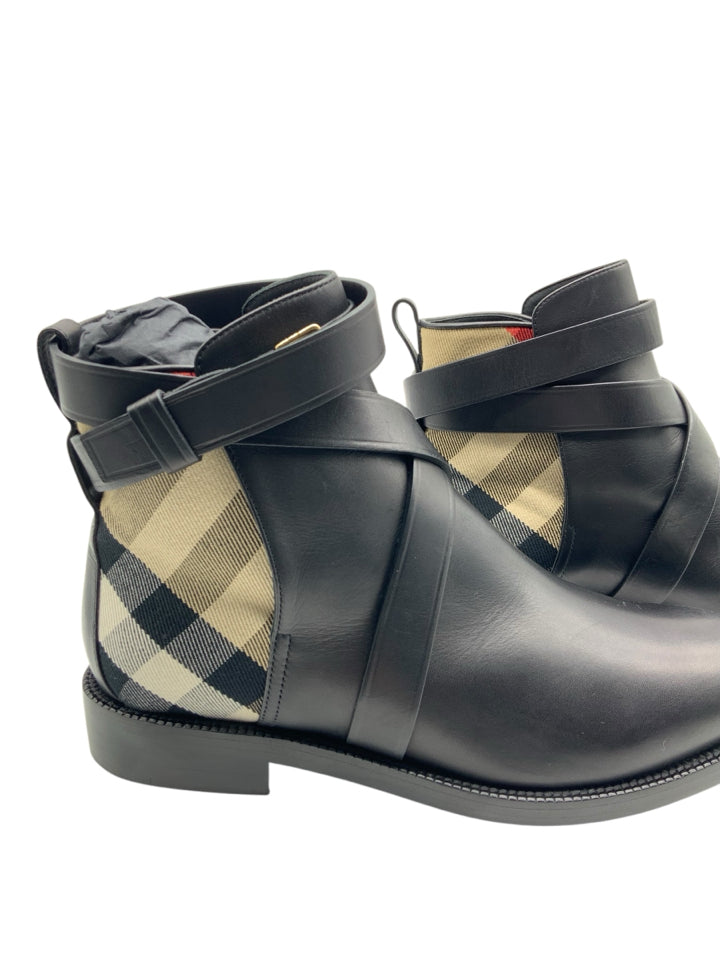 Burberry Housecheck Ankle Booties for Women - Size 38.5 (US 8.5) | Luxury Fashion Boots for Office, Parties & Everyday Wear
