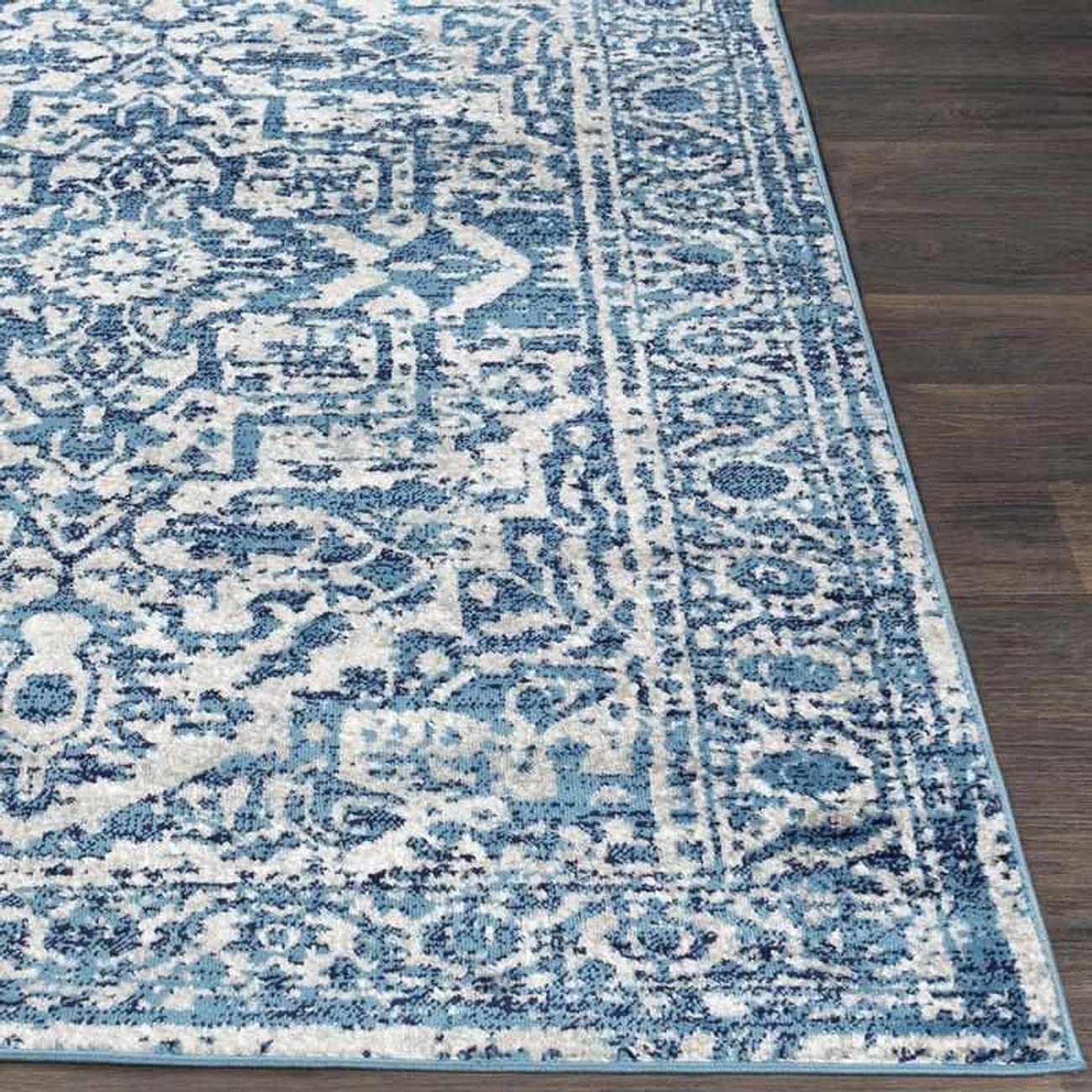 Mark&Day Emma Traditional Sky Blue 5x5 Square Area Rug - Soft Blue & White Carpet for Living Room, Bedroom, Kitchen - Perfect for Home Decor & Cozy Spaces (5'3