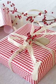 Christmas Ribbon Beauty Gift Hamper - Individually Wrapped Luxury Holiday Present for Women | Perfect for Christmas Gifting, Party Favors & Corporate Events