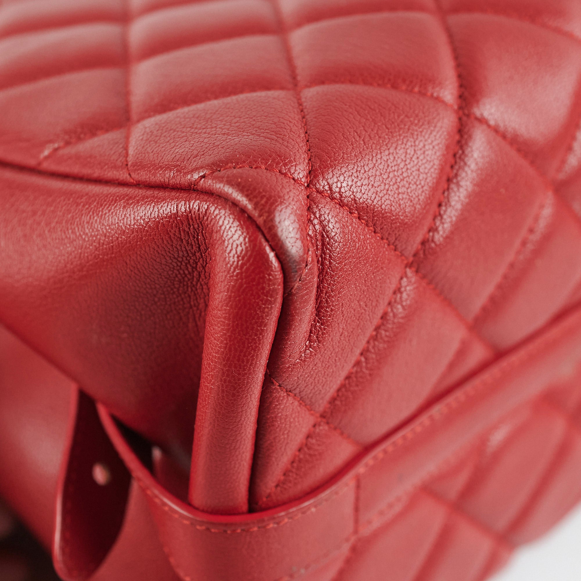 Chanel Quilted Calfskin Leather Tote Bag for Women - Red Luxury Handbag for Work, Travel & Everyday Use