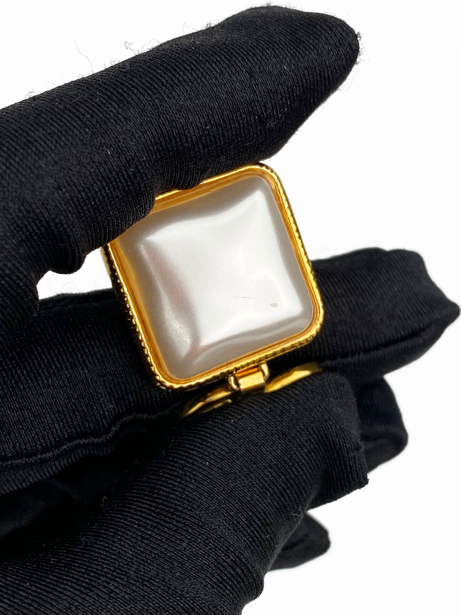 Chanel CC Square Pearl Earrings for Women - Luxury Fashion Jewelry Gift for Birthday, Anniversary & Special Occasions | Elegant Pearl Stud Earrings for Party, Wedding & Evening Events