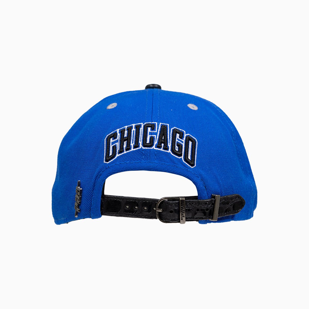 Chicago Bulls NBA Hat with Leather Visor - Official Basketball Cap for Men & Women - Perfect for Games, Streetwear & Sports Fans