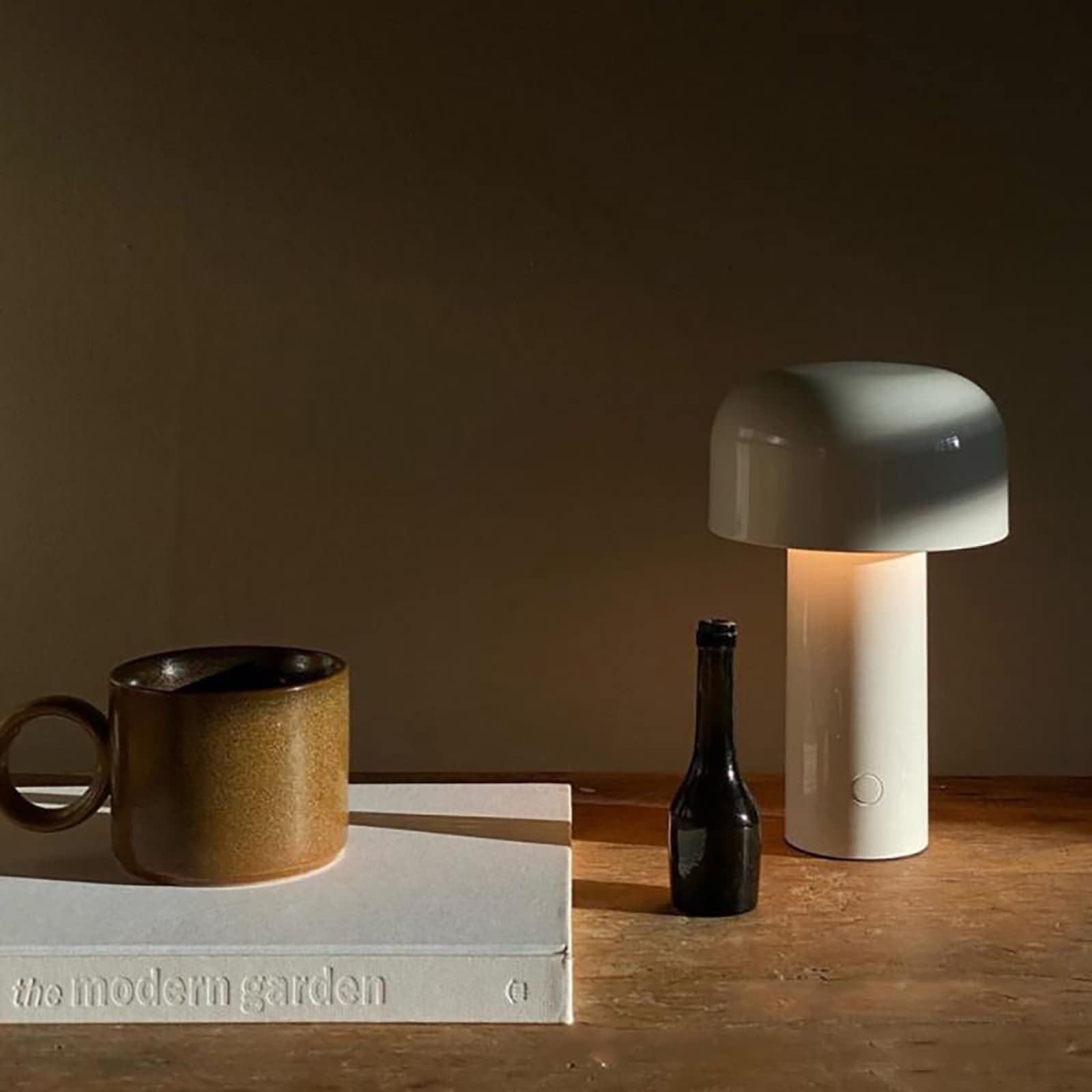 USB Mushroom Lamp - Portable Cordless Touch Control Night Light with Adjustable Brightness, Battery Powered Desk Lamp for Bedroom, Living Room, Office & Study Decor | Perfect for Night Reading, Relaxation and Ambient Lighting