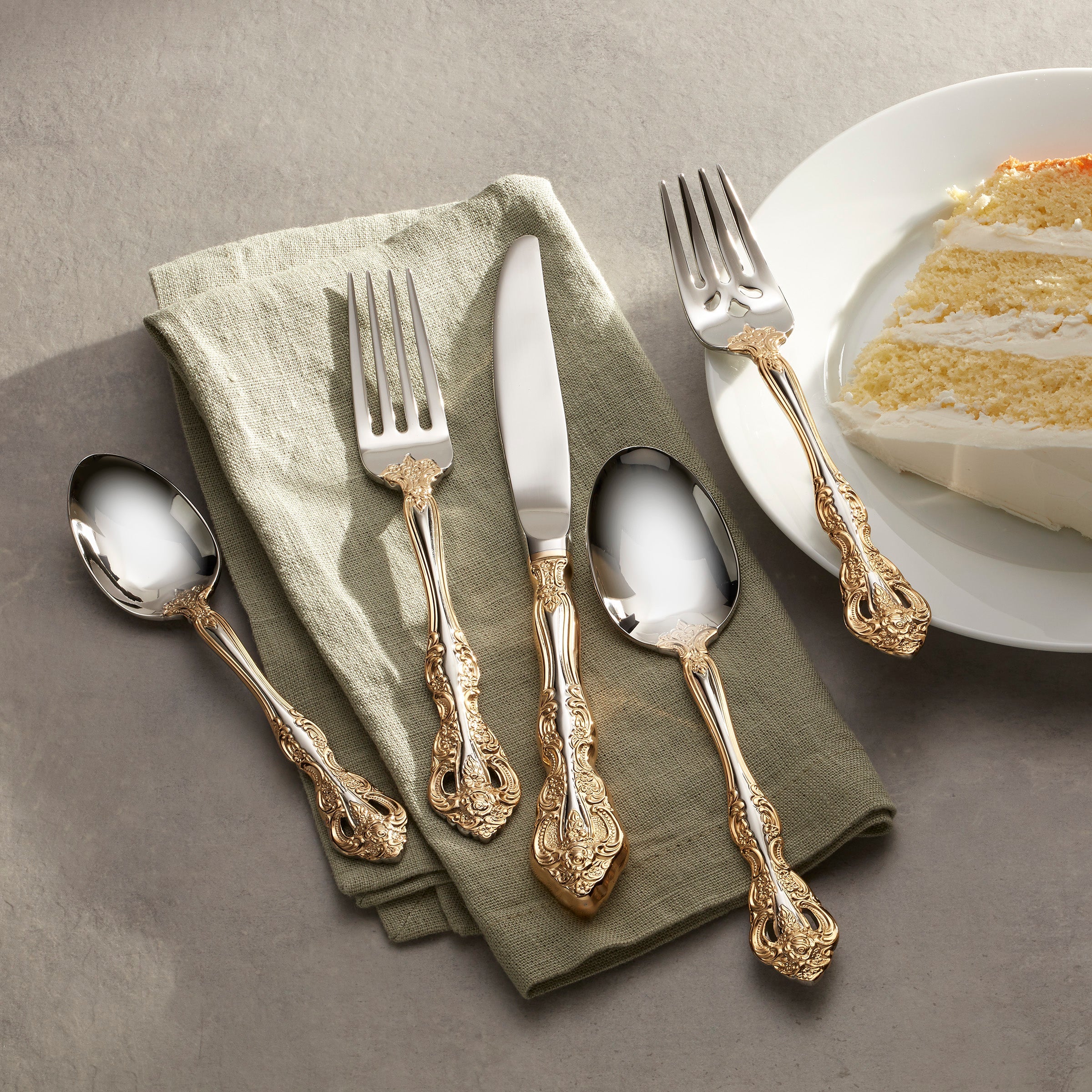 Golden Michelangelo 20-Piece Stainless Steel Flatware Set - Elegant Dining Utensils for Everyday Use, Dinner Parties & Wedding Gifts