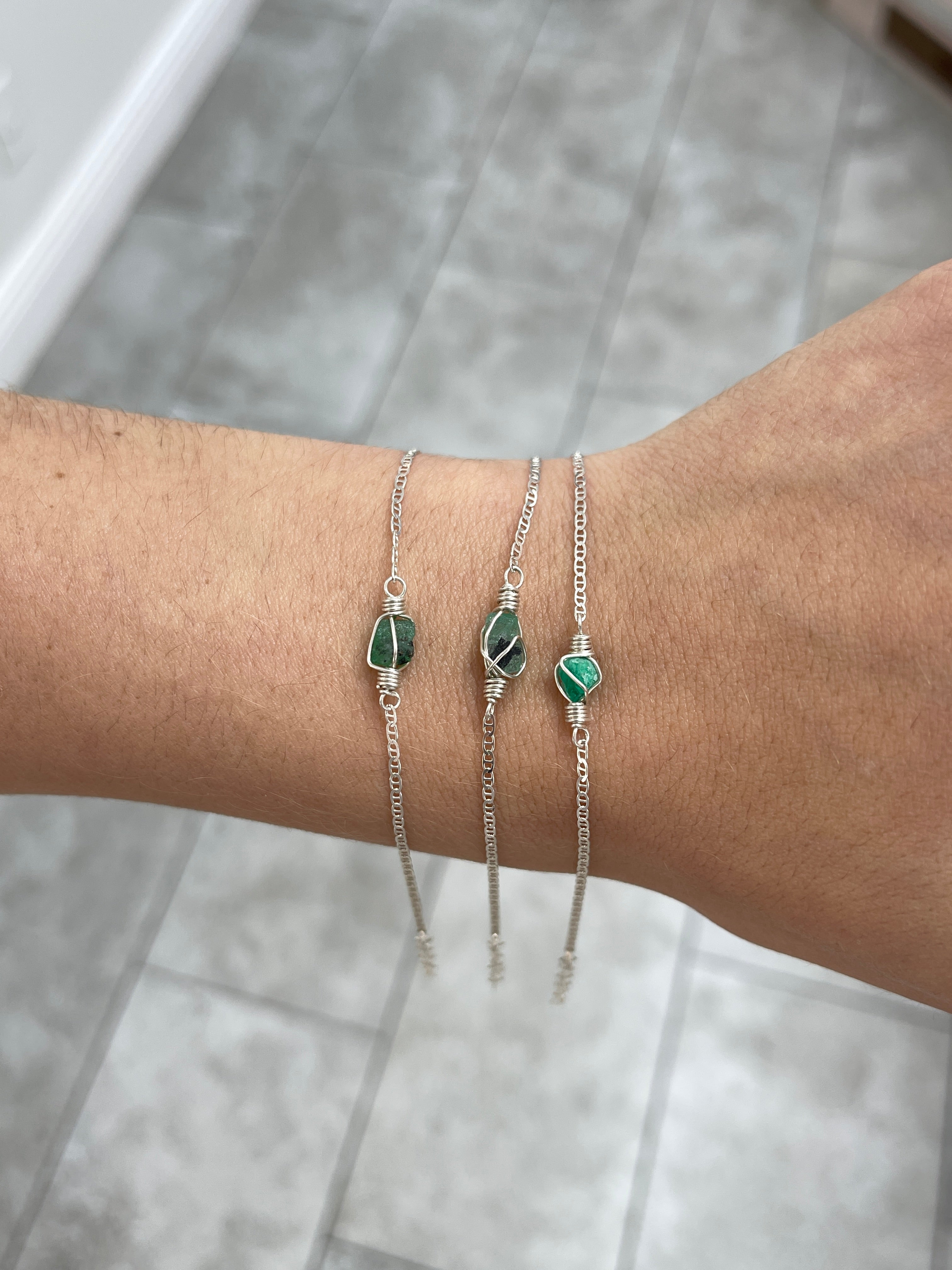Handmade Colombian Emerald Wire Wrapped Silver Bracelet - Natural Green Gemstone Jewelry for Women - Perfect for Weddings, Parties & Everyday Wear