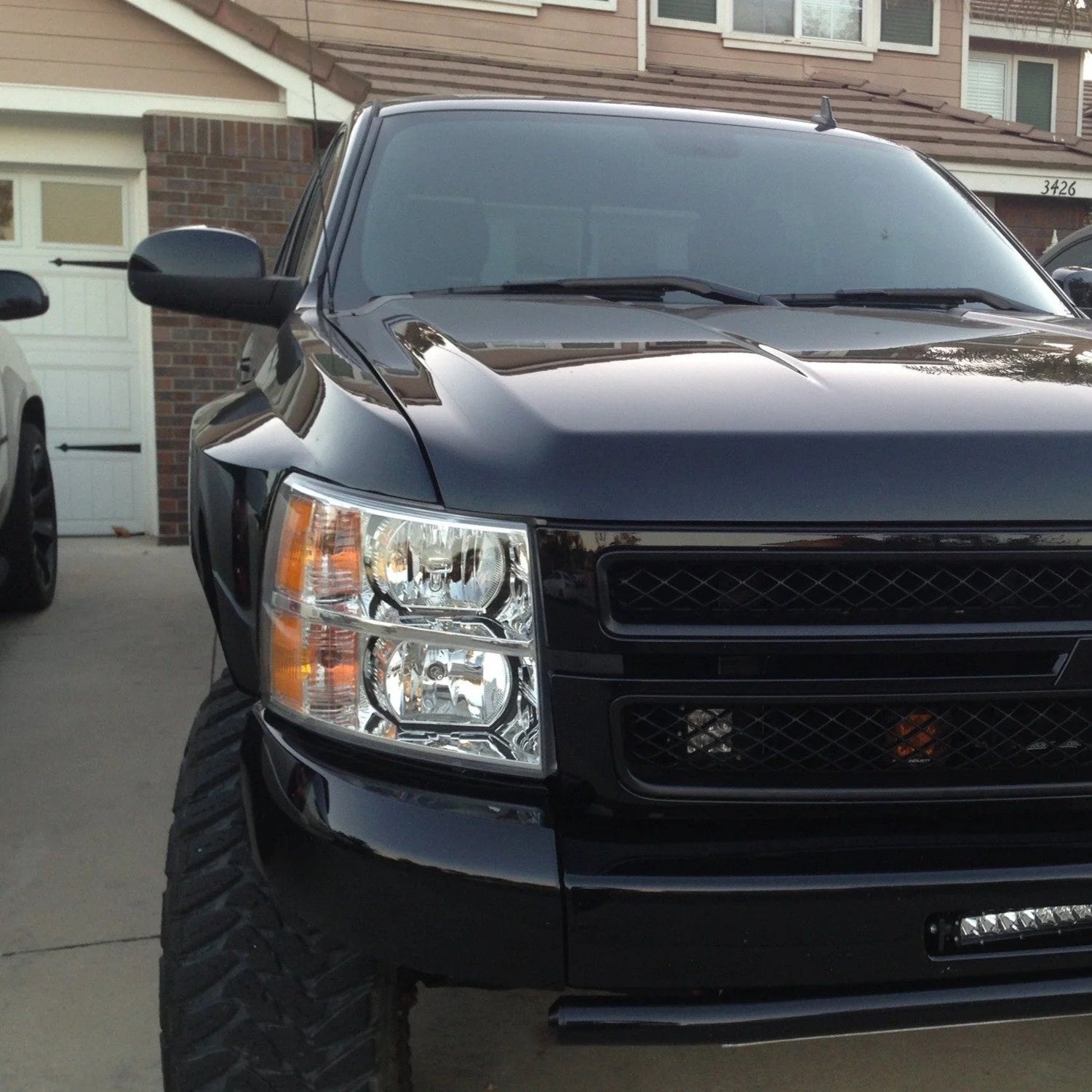2007-2013 Chevrolet Silverado Fiberglass Fender Replacement - Durable Aftermarket Truck Body Parts for Off-Road & Custom Builds