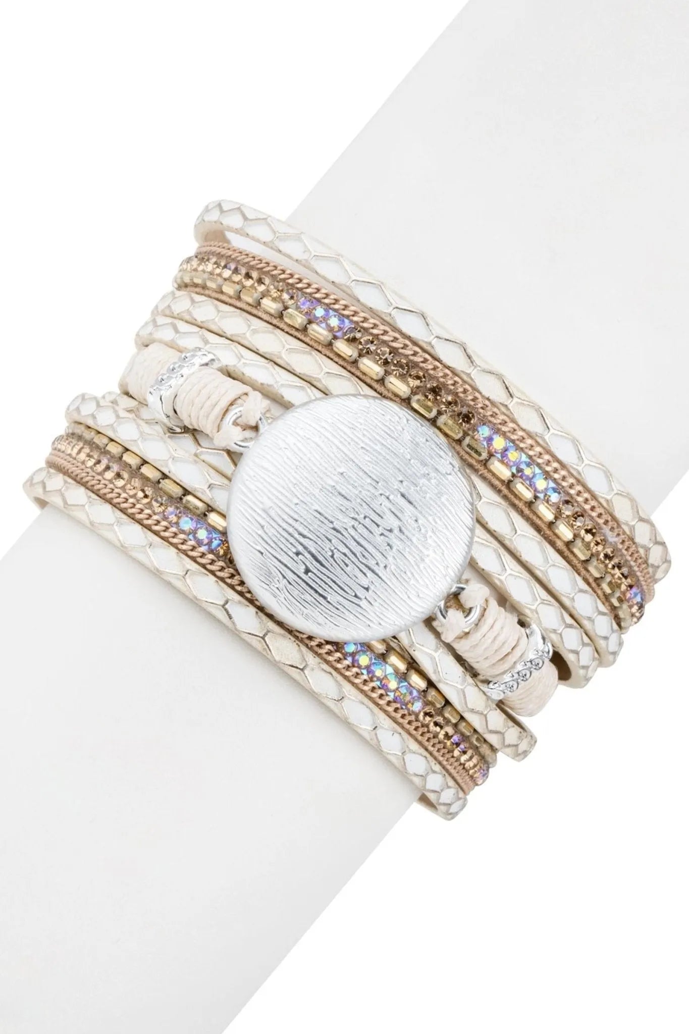 Stylish Optical Leather Bracelet for Men & Women - Trendy Adjustable Wristband for Fashion, Gifts & Everyday Wear
