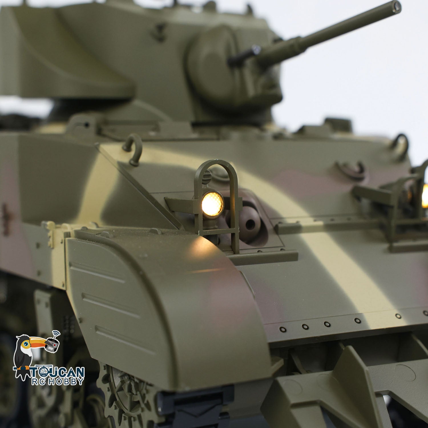1/16 Scale US M5A1 Stuart VI RC Tank - Remote Control Ready-to-Run Light Tank with 360° Rotation, Smoke Effect, Barrel Recoil, LED Flash & Dual Battery System - Perfect for Military Enthusiasts & Battle Simulation Scenes