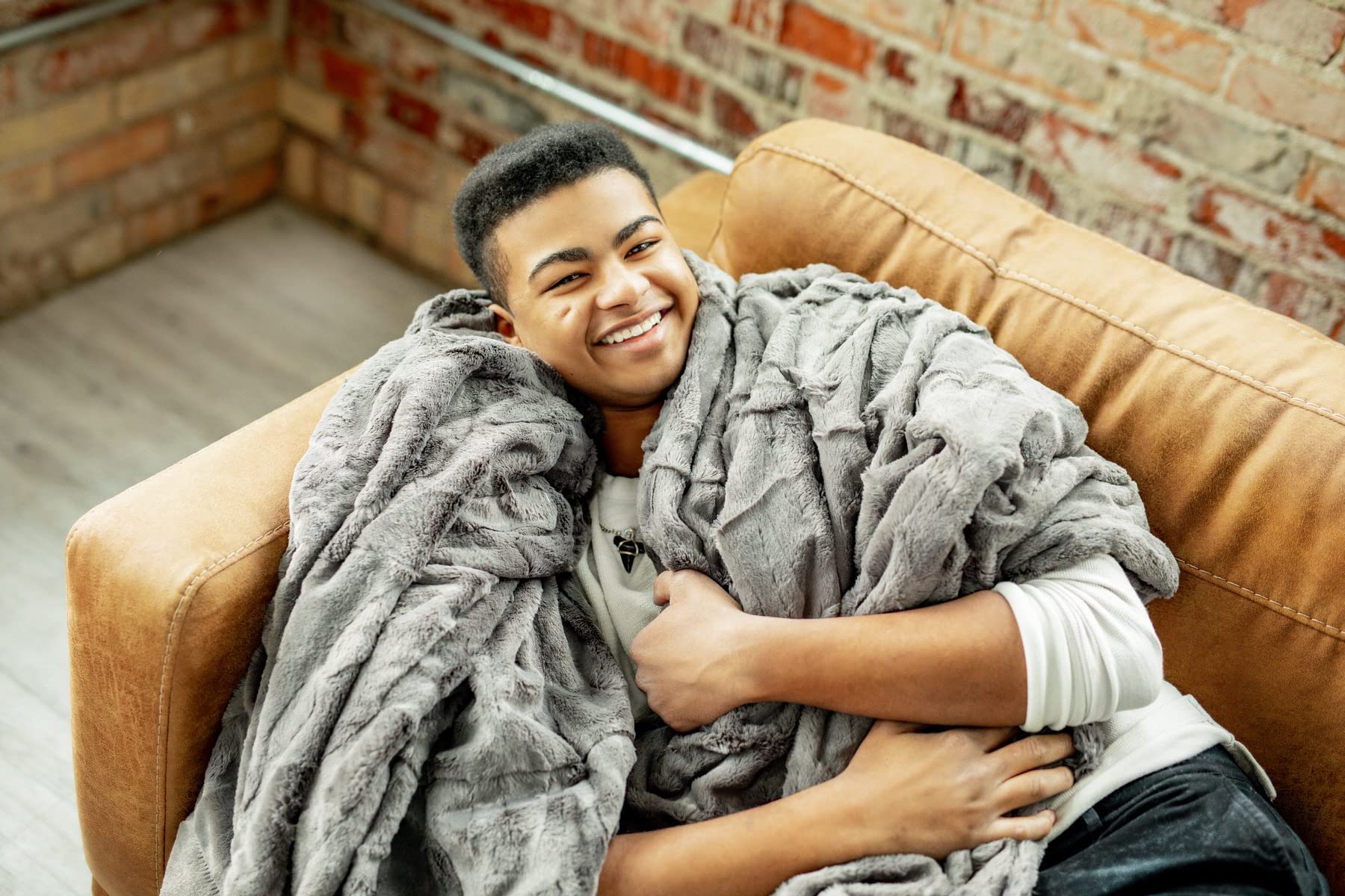Premium Soft Minky Couture Solid Color Blanket - Ultra Warm & Cozy for Adults (Sorbet Charcoal) | Perfect for Bed, Sofa, Travel & Gift Giving