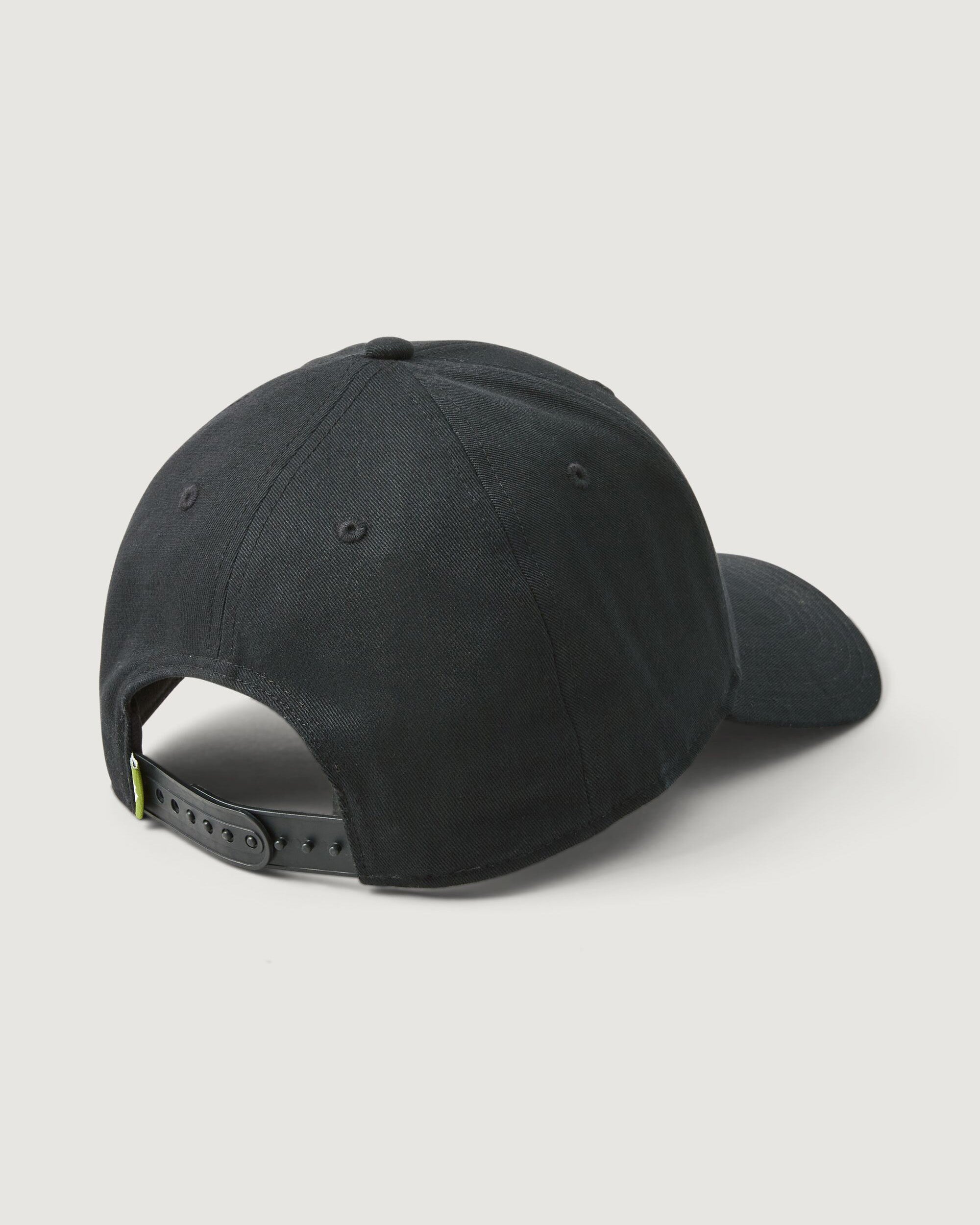 Medwin Low Cap Black - Stylish & Comfortable Baseball Hat for Men & Women - Perfect for Outdoor Sports, Casual Wear & Sun Protection