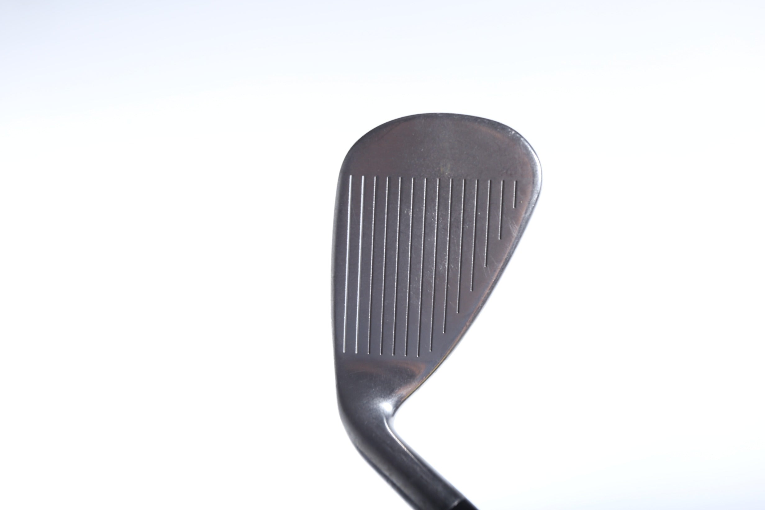 Used Callaway X Hot Single 8 Iron Right Handed Stiff Flex Golf Club - Perfect for Practice & Game Improvement on the Course