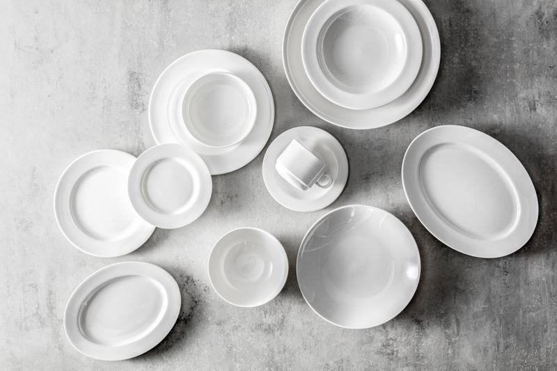 Fortessa Ilona 14-Inch Oval Platter - Elegant Serving Dish for Entertaining, Dinner Parties & Holiday Gatherings - Durable Porcelain for Everyday Use & Special Occasions