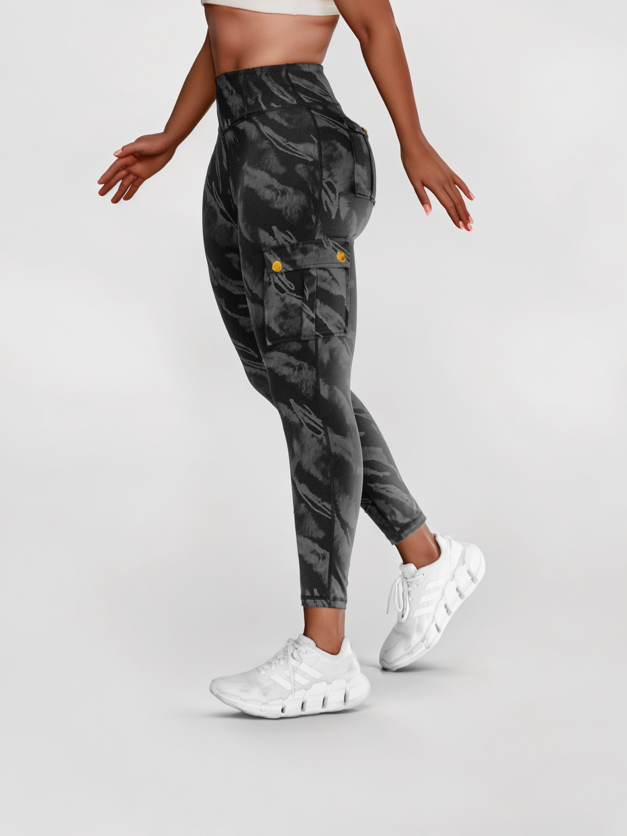 ZASUWA Women's Unique Print Pocket Cargo Leggings - Stylish & Functional Workout Pants for Yoga, Running & Outdoor Activities
