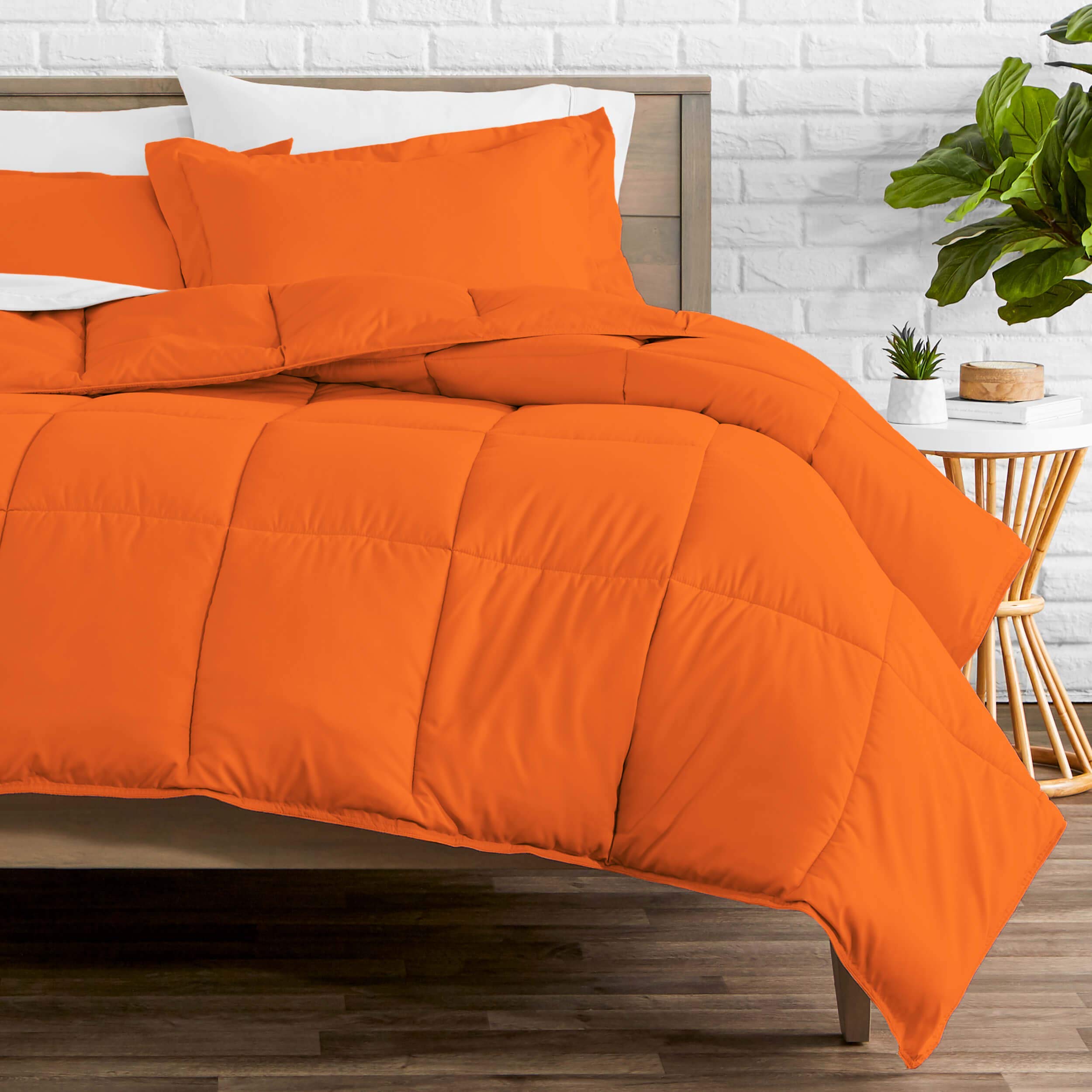 Premium 1800 Series Ultra-Soft All-Season Down Alternative Comforter Set - Box Stitched Design - Full/Queen Size in Orange - Perfect for Cozy Bedrooms, Guest Rooms & Dorm Comfort