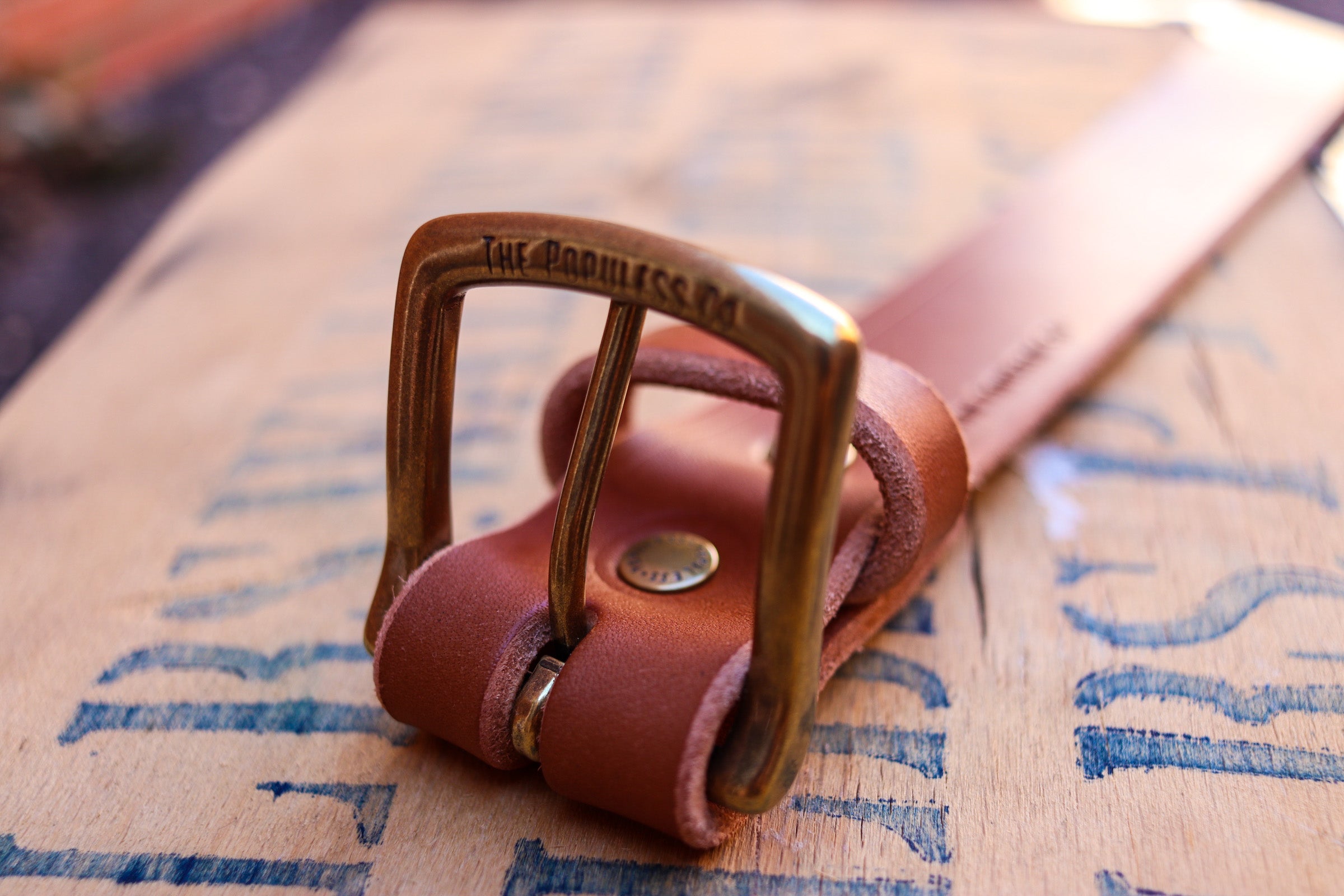 Keho Rio Latigo - Premium Leather Whip for Equestrian Training, Horseback Riding & Western Style Performances | Durable & Flexible for Professional Riders & Rodeo Shows