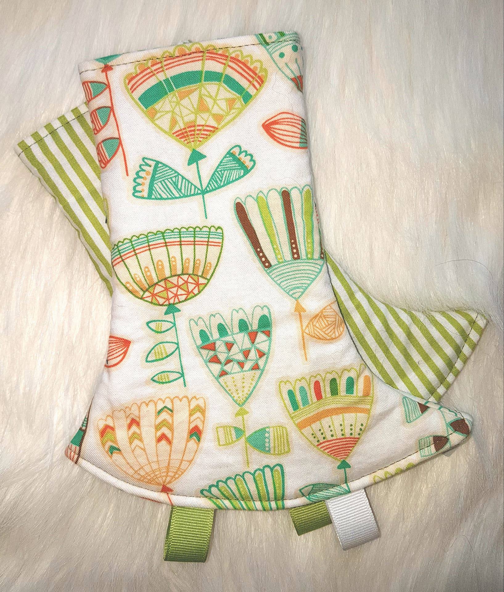Reversible Curved Droop Pads for Baby Strollers - Soft & Absorbent Drool Bibs for Infants - Perfect for Feeding, Teething & On-the-Go Protection