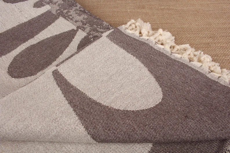 Premium Brown Turtle Turkish Beach Towel - Extra Large, Soft & Absorbent - Perfect for Pool, Beach, Travel & Yoga