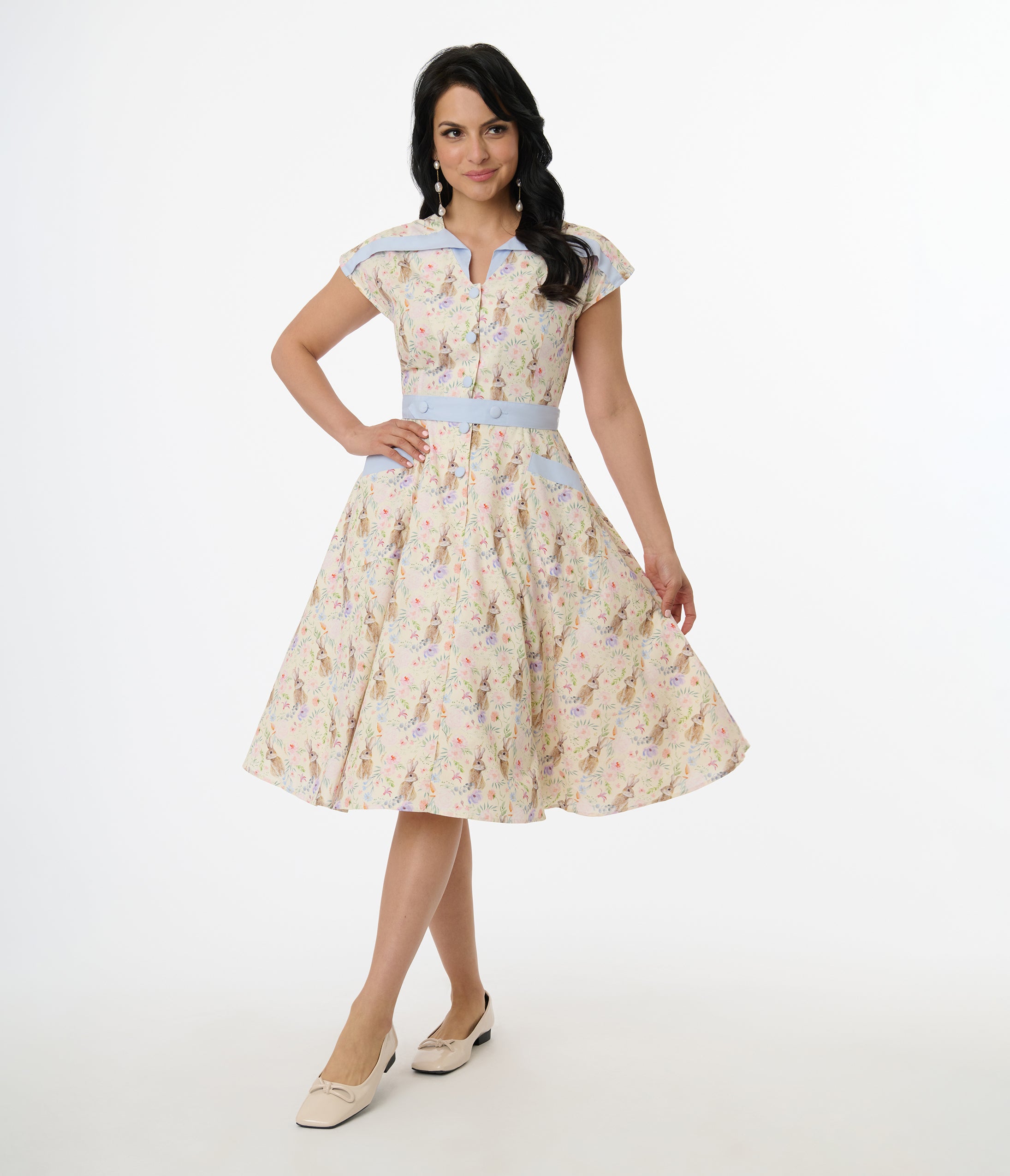Vintage 1950s Bunny Rabbit Print Swing Dress - Cream & Light Blue Retro Style for Women | Perfect for Tea Parties, Swing Dancing & Vintage Fashion Lovers