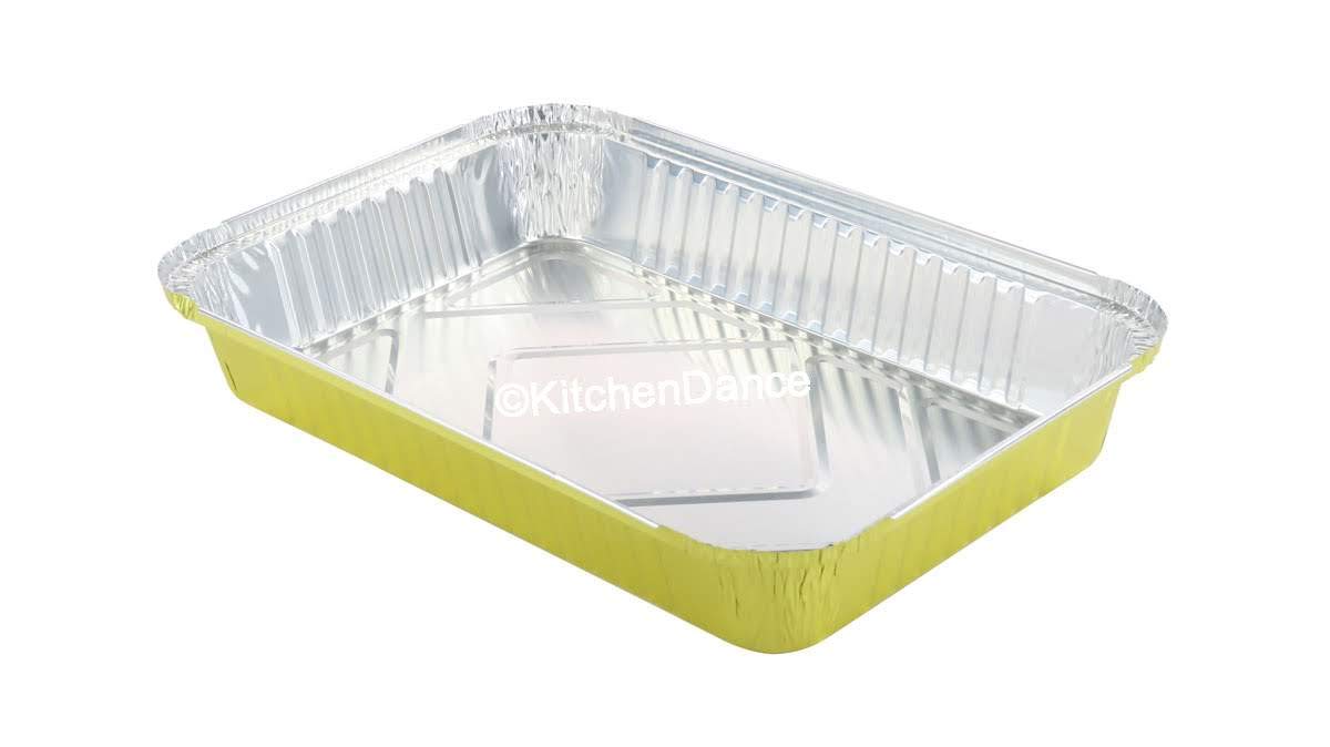 KitchenDance 4-Pound Disposable Colored Aluminum Oblong Baking Pan with Lid - Gold Foil Food Storage Container for Cakes, Lasagna & Meal Prep - Ideal for Home Kitchens, Restaurants & Catering Services (200 Count, #52180L)