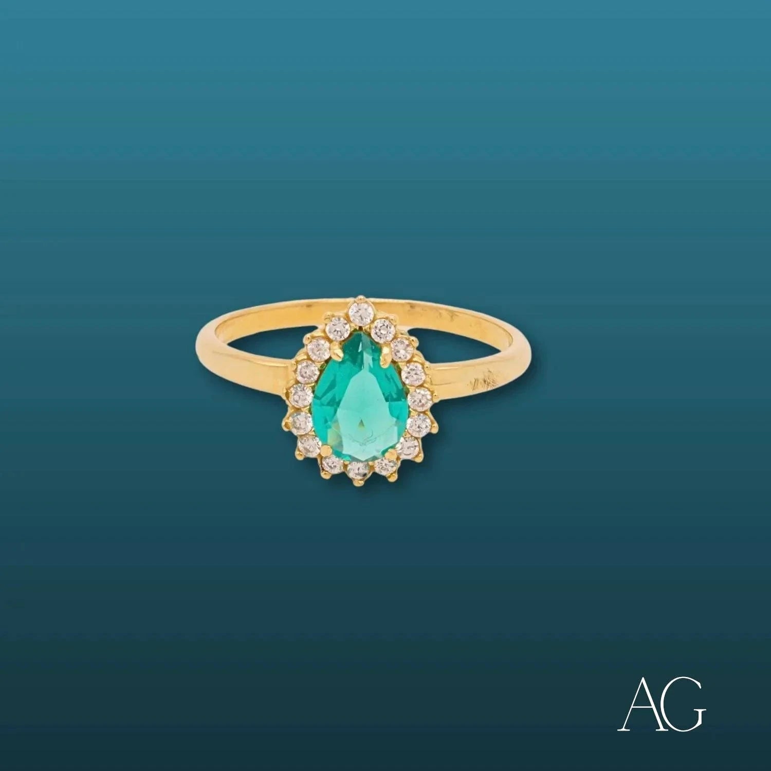 18K Gold Green & White CZ Ring – Elegant Cubic Zirconia Jewelry for Women, Perfect for Weddings, Parties & Special Occasions