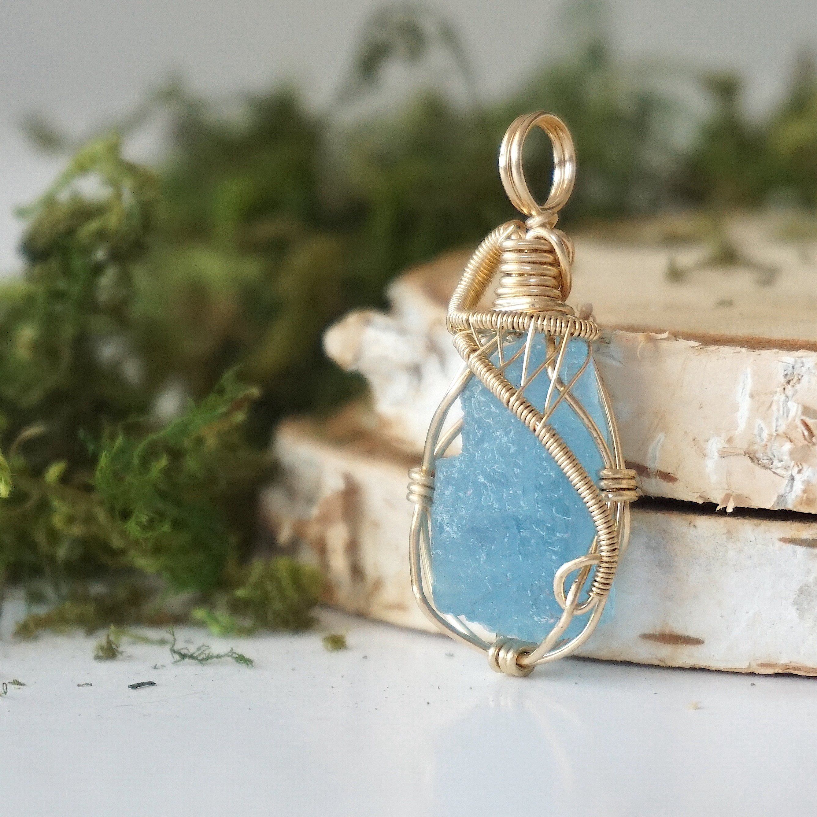 14K Gold Filled Aquamarine Pendant Necklace for Women - March Birthstone Jewelry Gift for Mom, Wife, or Girlfriend - Perfect for Weddings, Anniversaries & Everyday Elegance