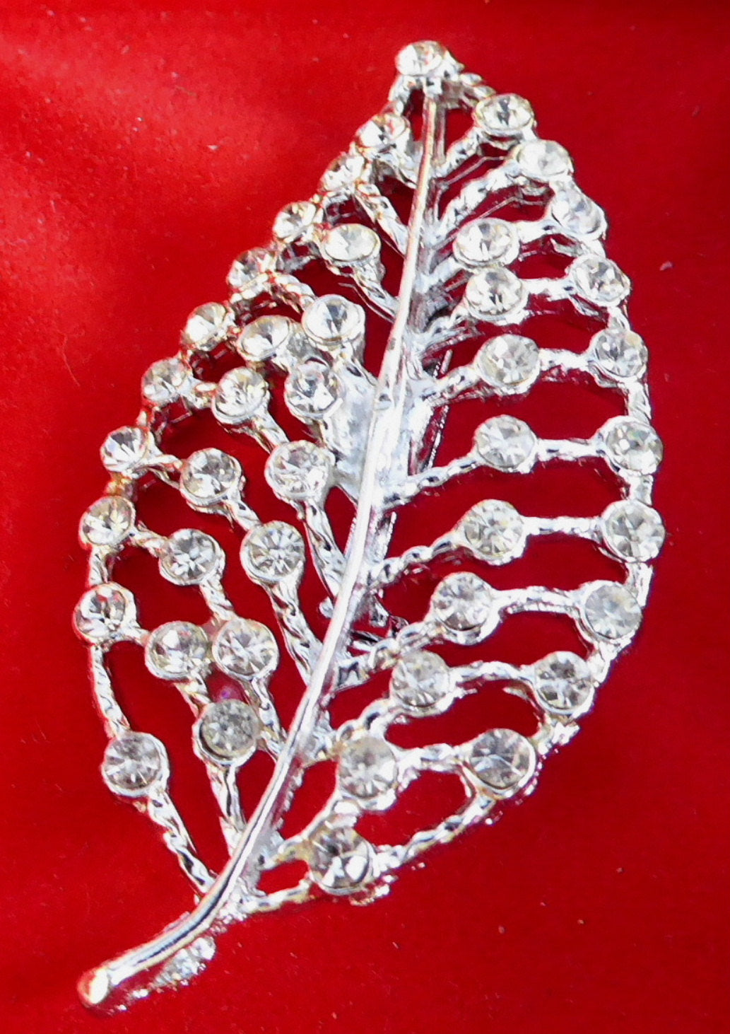 Vintage 1950s Rhinestone Leaf Pin Brooch - Elegant Figural Crystal Jewelry with Original Box | Perfect for Bridal, Prom, Evening Dresses & Vintage Fashion Accessories