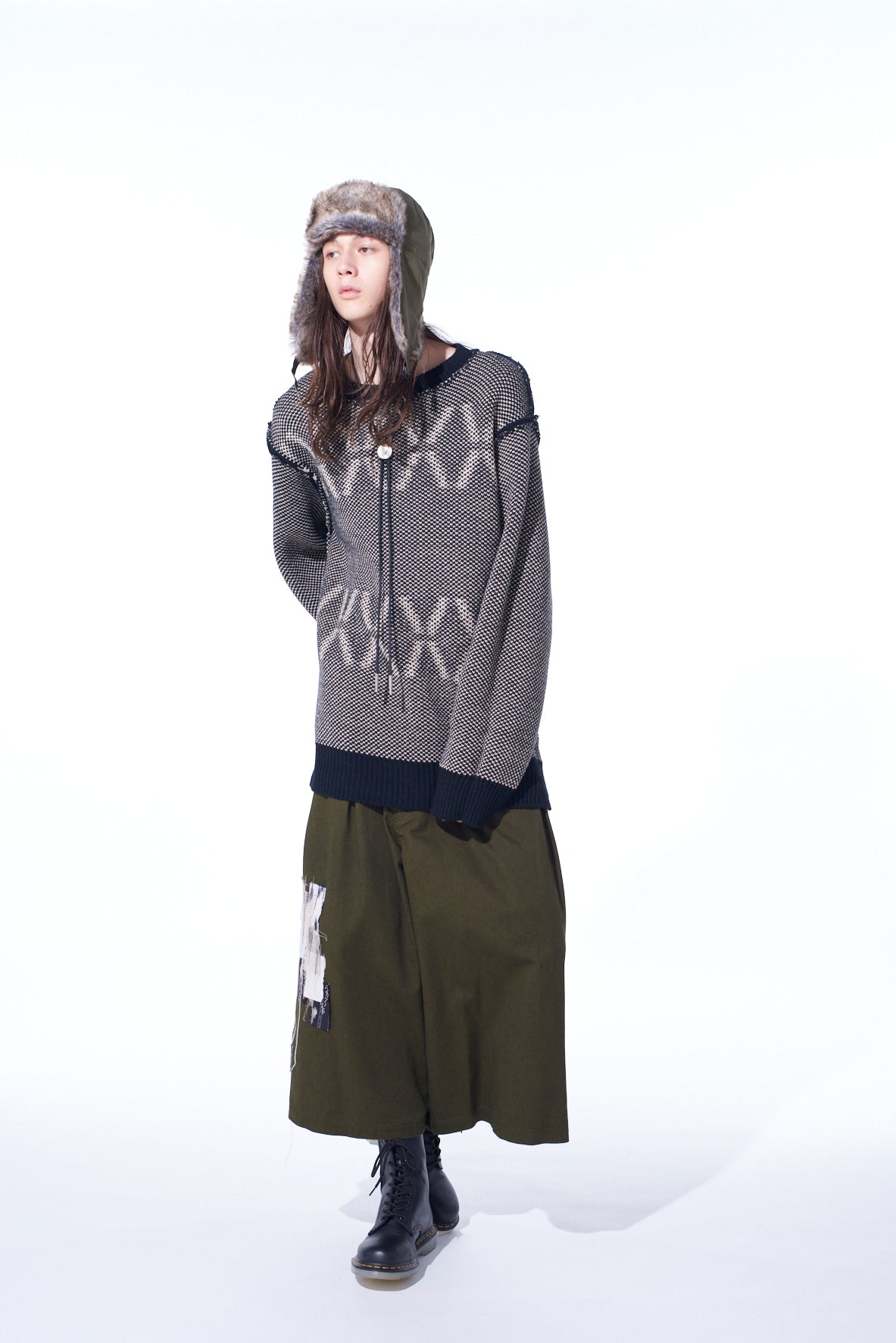 Bulky Wool Bird's Eye Reversible Pullover Sweater - Cozy Winter Wear for Men & Women | Perfect for Outdoor Activities & Casual Outfits