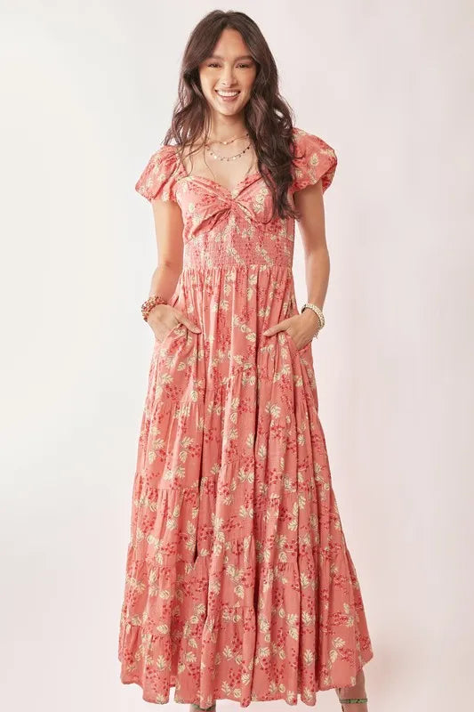 Sweetheart Neckline Textured Tiered Maxi Dress for Women - Elegant Flowy Beach Wedding Party Gown - Perfect for Summer Vacations, Date Nights & Special Occasions