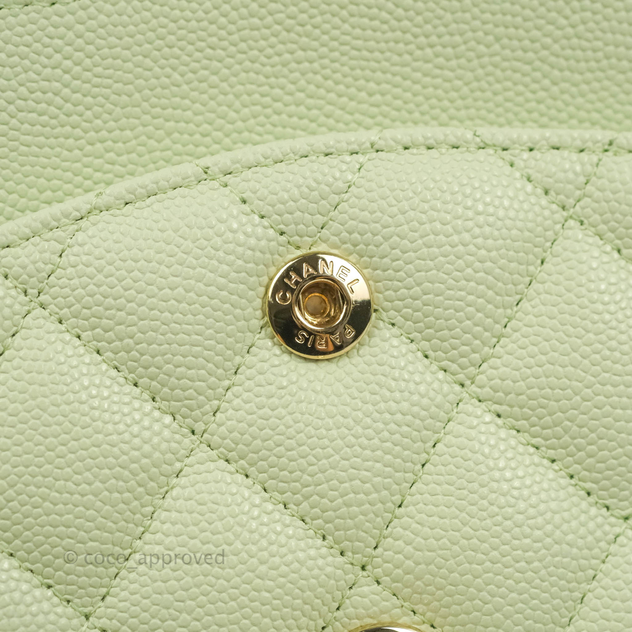 Chanel Classic M/L Medium Flap Bag in Quilted Avocado Green Caviar Leather with Gold Hardware - Luxury Handbag for Women, Perfect for Parties, Work & Everyday Use