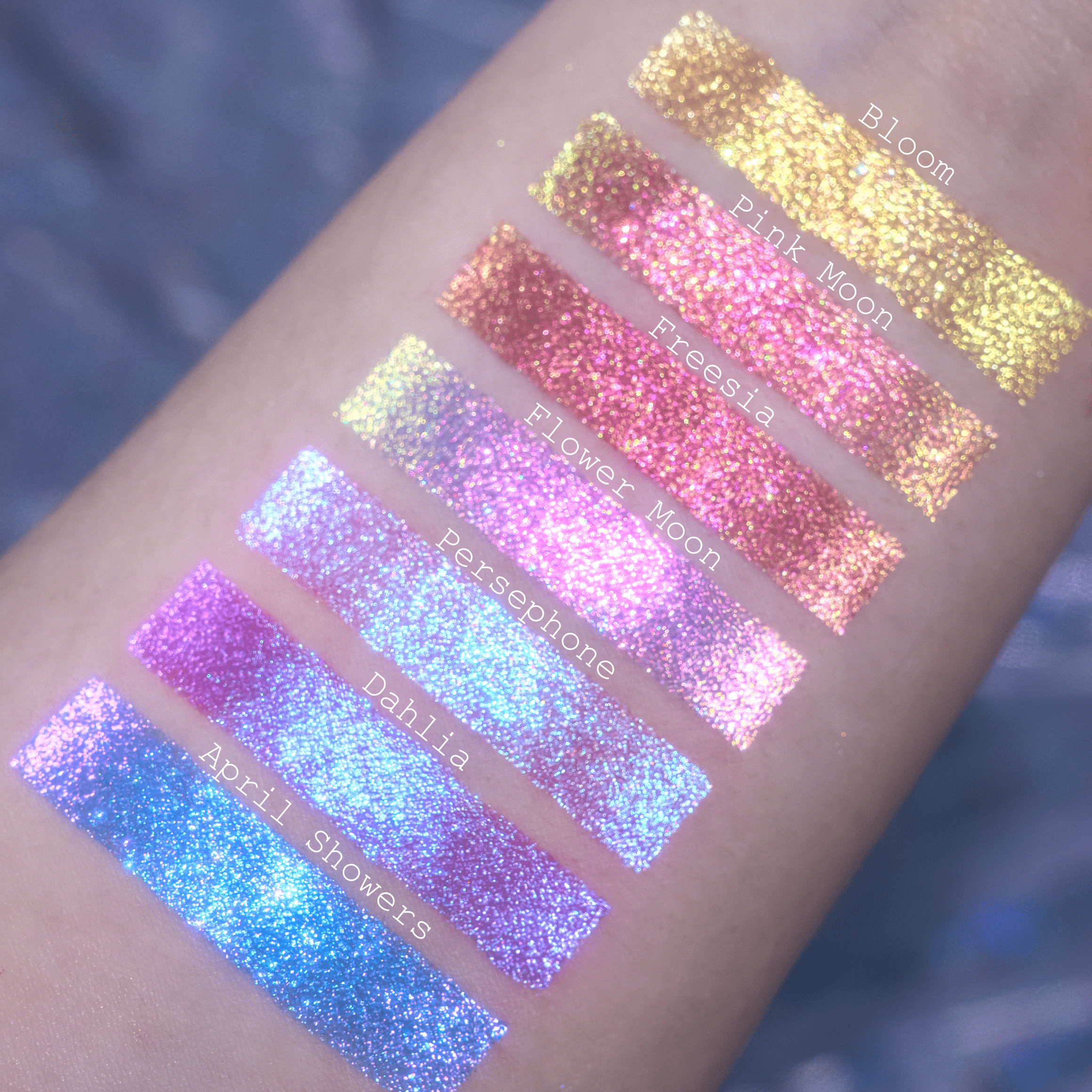 Flower Moon Eyeshadow Palette - 18 Highly Pigmented Matte & Shimmer Shades for Stunning Eye Makeup | Perfect for Day & Night Looks, Parties, and Special Occasions