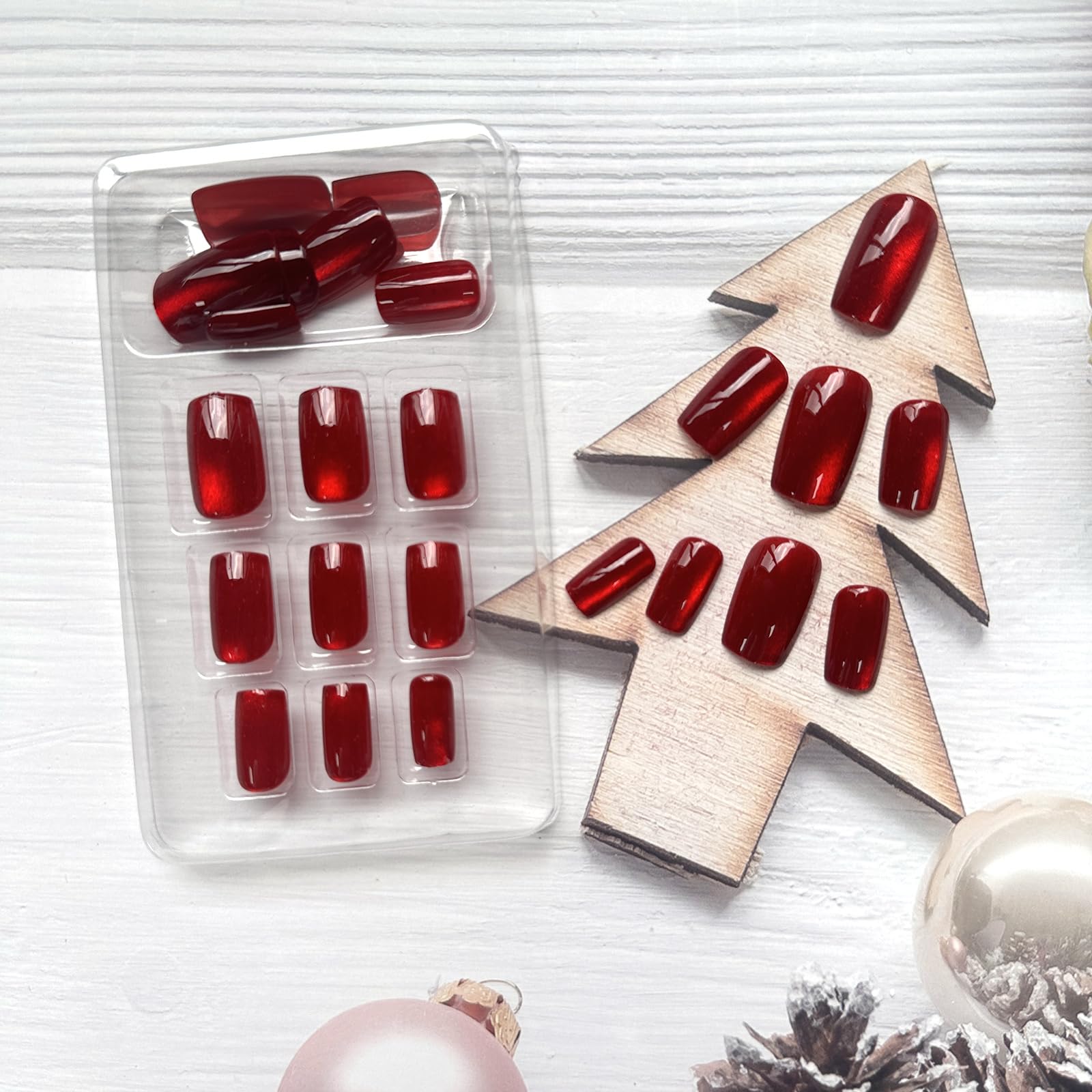 Valentine's Day Press on Nails - Red Glitter Cat Eye Fake Nails Short Square Full Cover Glossy Stick on Nails for Women & Girls - DIY Manicure for Valentine's Day, New Year, Parties & Special Occasions