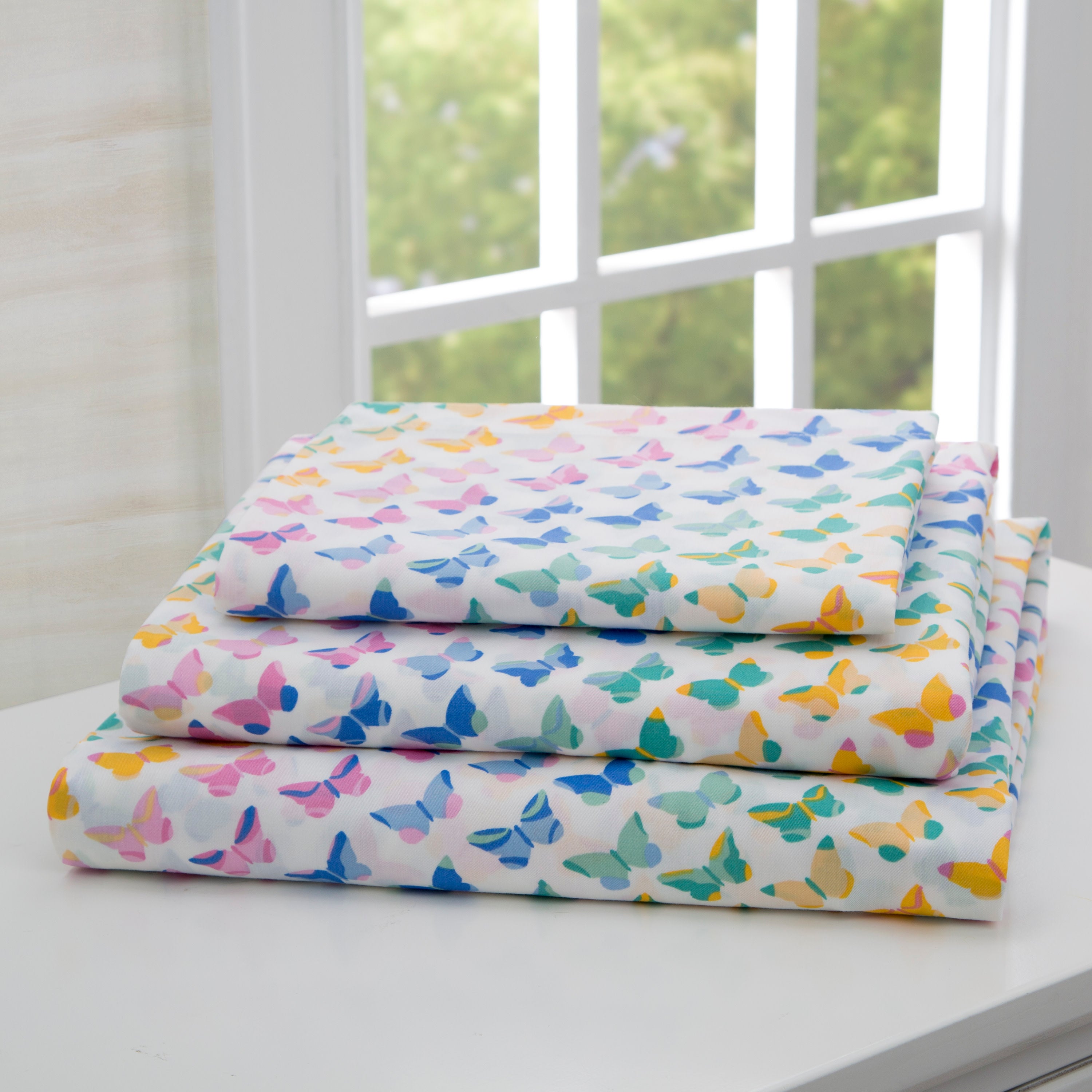 Butterflies 3-Piece Twin Sheet Set - Soft Microfiber Bedding for Kids & Teens - Perfect for Bedrooms, Dorms, and Sleepovers