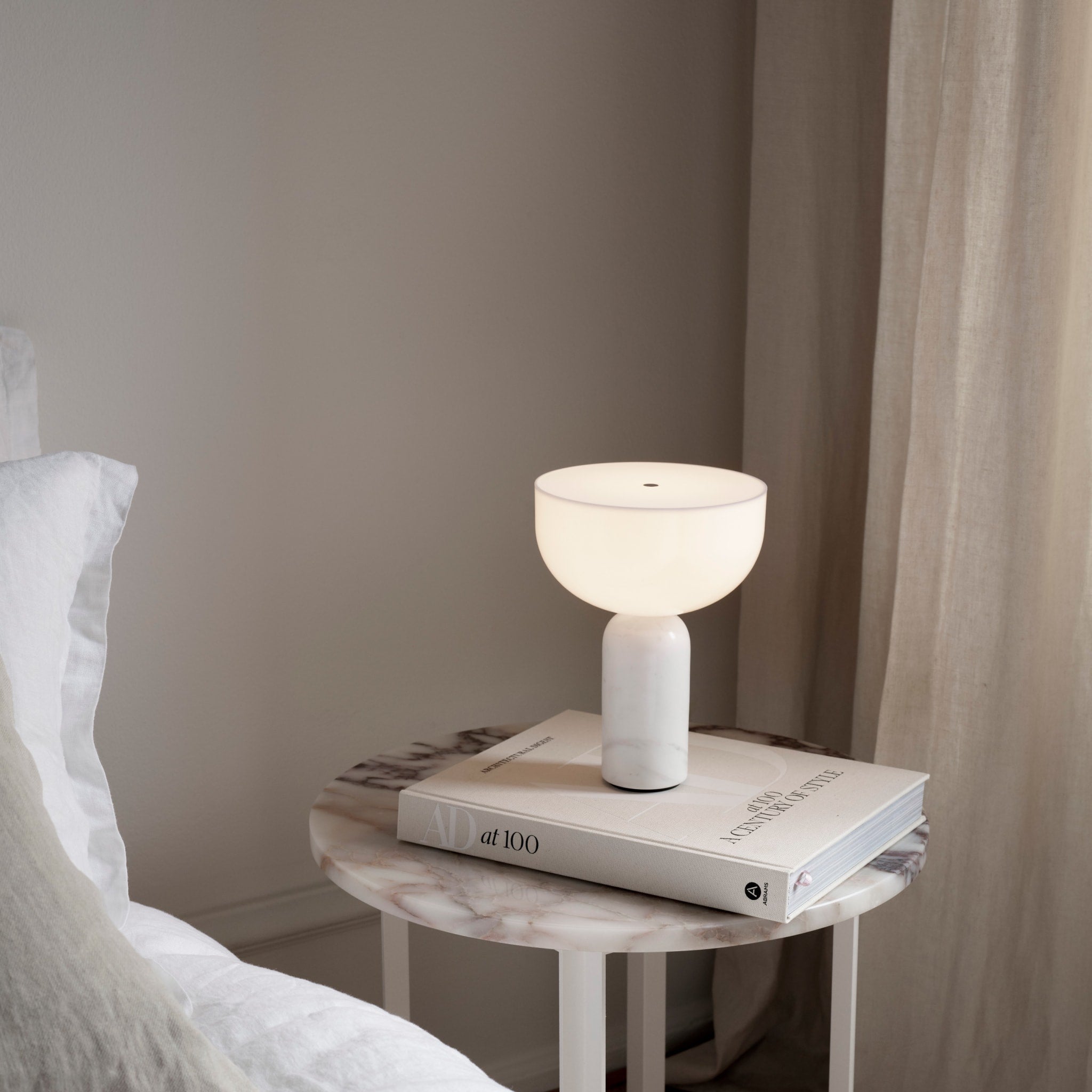 NEW WORKS Kizu Portable Table Lamp - White Marble Finish | Modern Bedside & Desk Lighting for Home Office, Dorm Room & Nightstand Decor