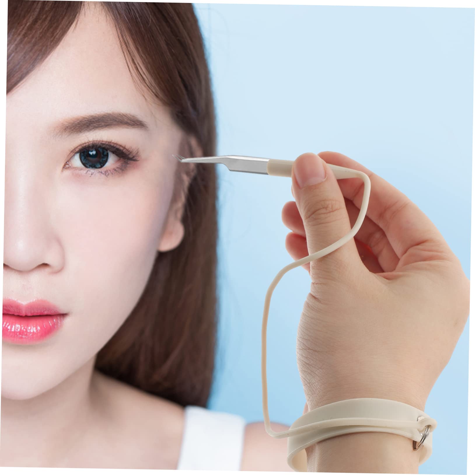 Professional Lash Extension Tweezers Protector & Holder Bracelet - Women's Makeup Accessory for Eyelash Artists & Beauty Salons