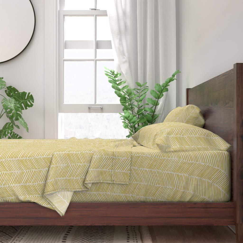 100% Cotton Twin Sheet Set 3pc - Chevron Arrow Geometric Print in Yellow Gold & Mustard | Soft Abstract Gender Neutral Bedding | Perfect for Kids' Rooms, Guest Bedrooms & Boho Decor