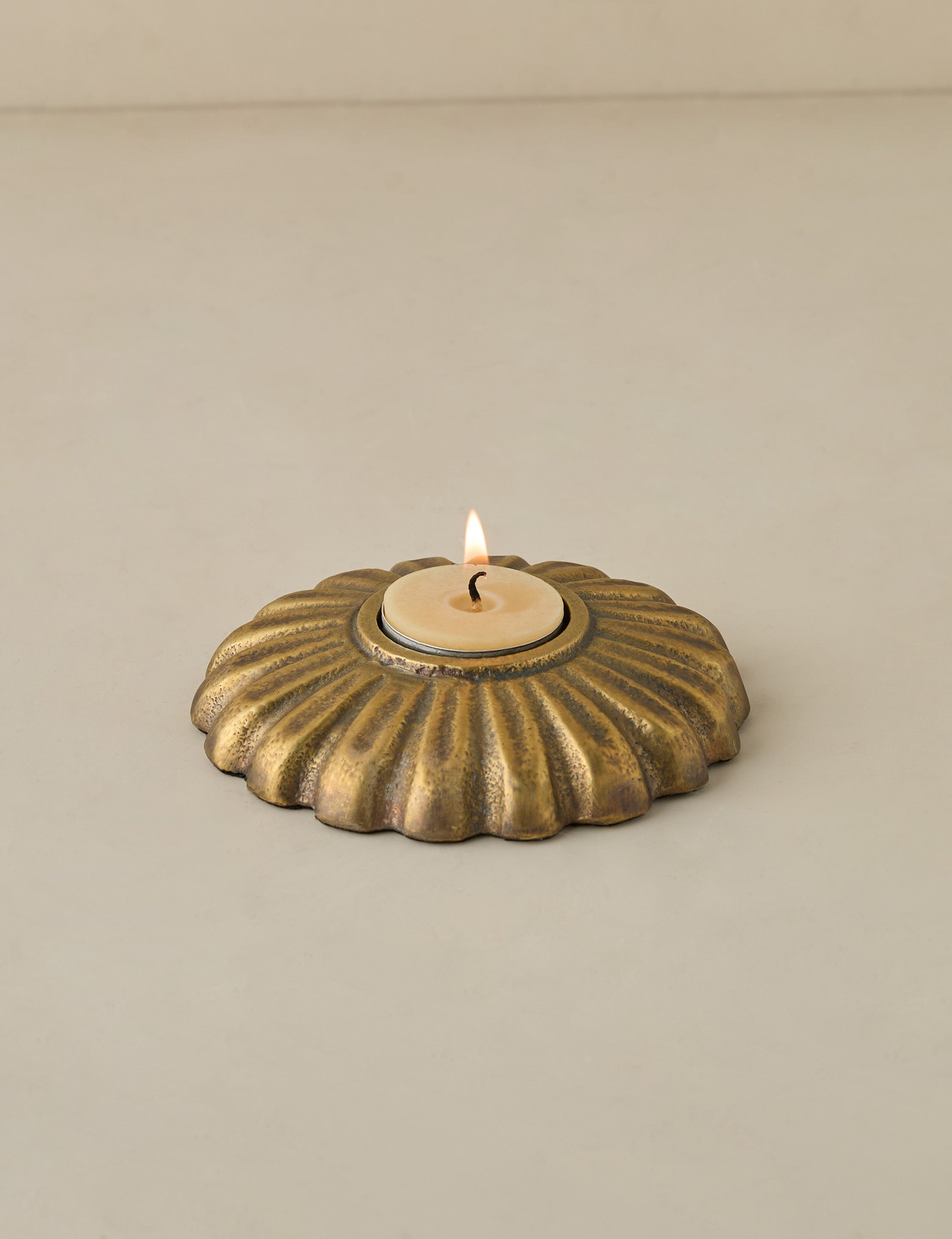 Elegant Giovanna Candle Holder - Decorative Metal Candle Stand for Home Decor, Wedding Centerpiece, Romantic Dinner Ambiance - Perfect for Living Room, Bedroom, and Outdoor Parties